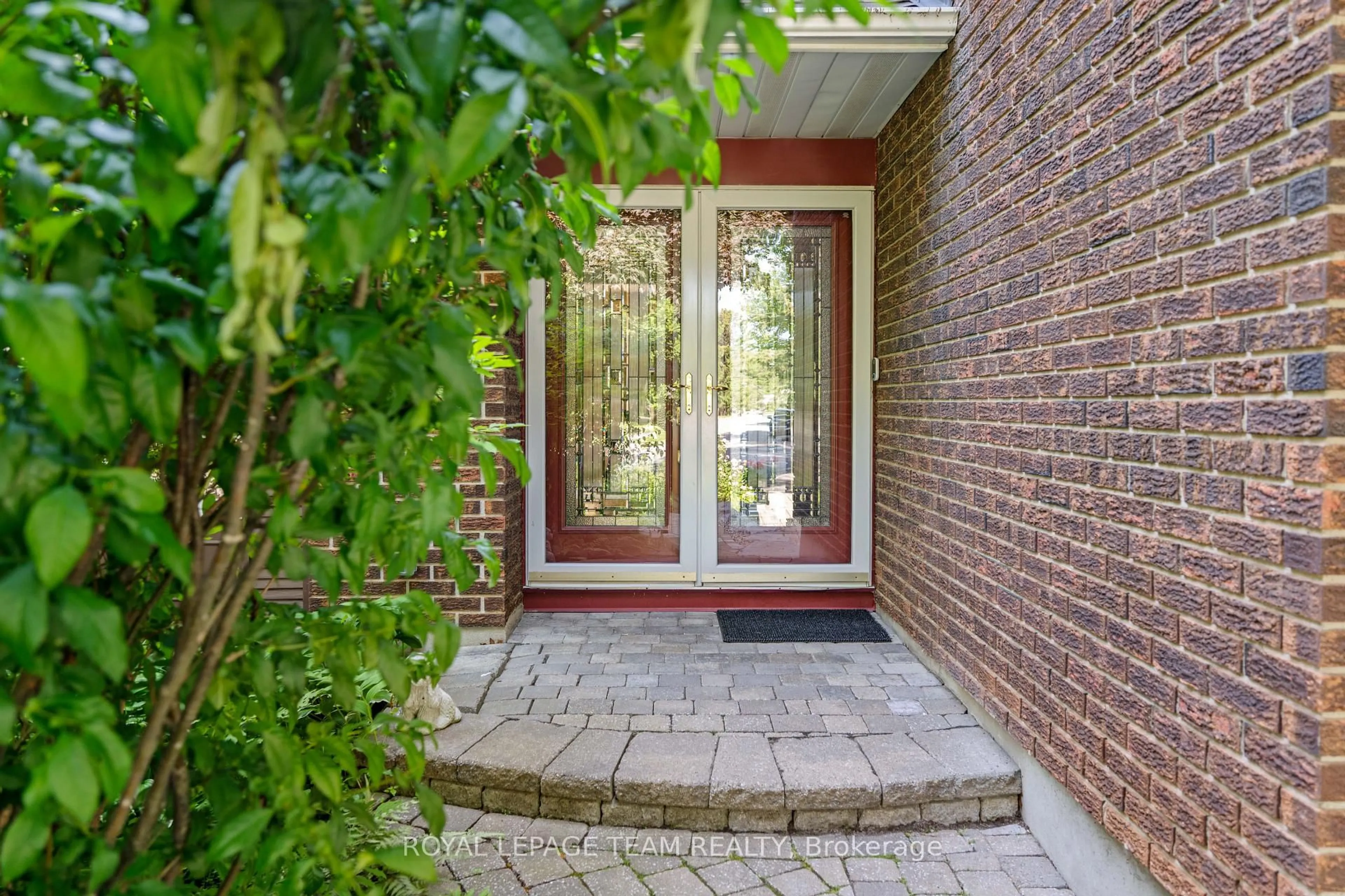 Unknown for 36 Glendenning Dr, Ottawa Ontario K2H 7Y9