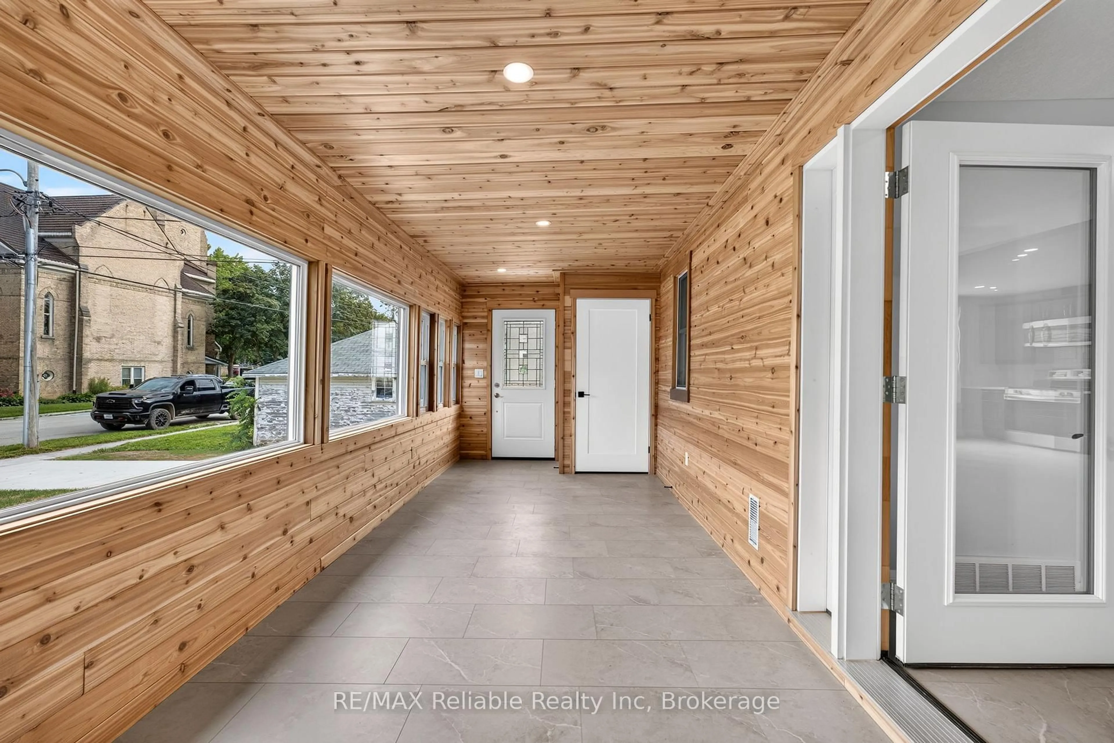 Indoor entryway for 12 Jarvis St, Huron East Ontario N0K 1W0