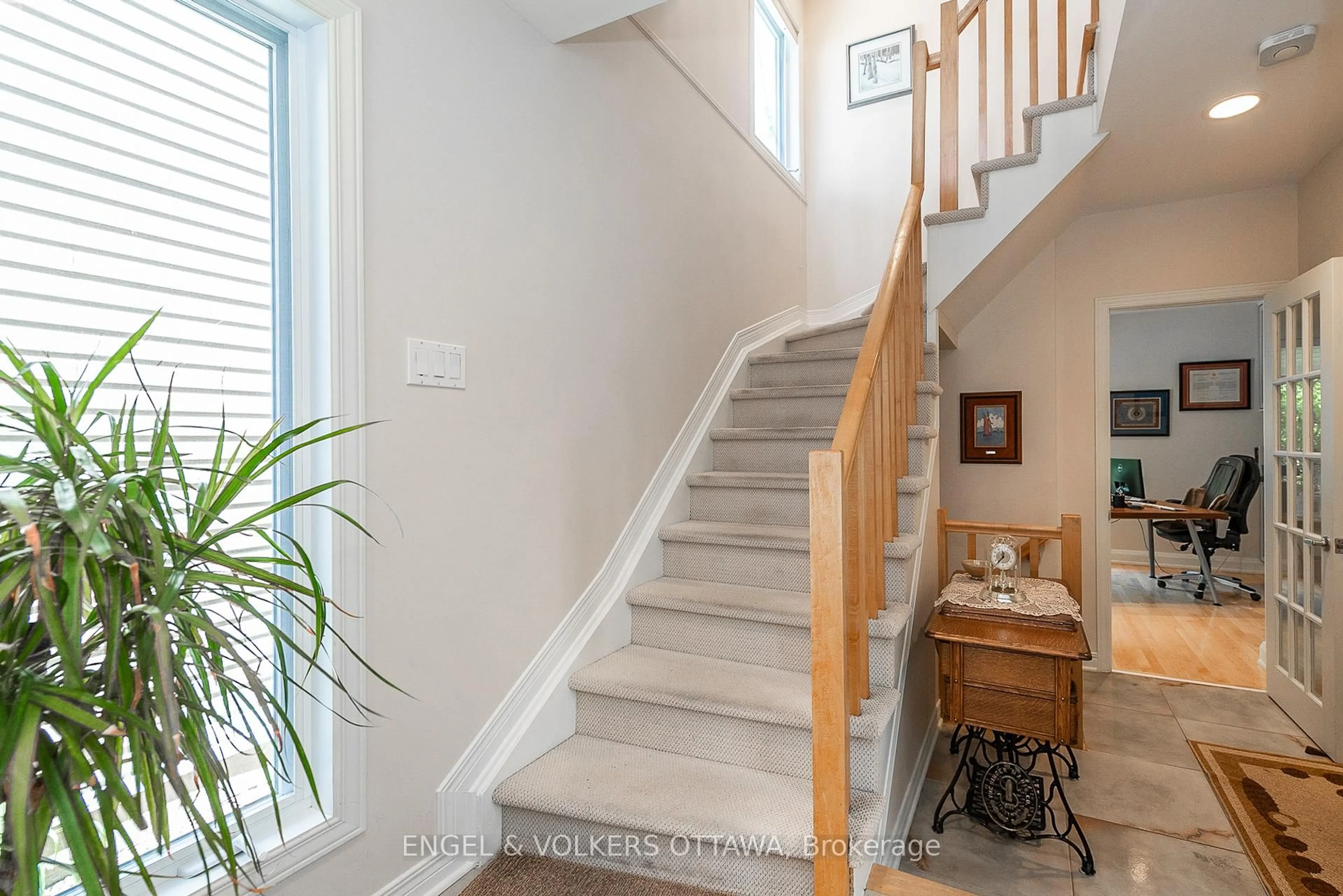 Stairs for 210 West Village Private, Ottawa Ontario K1Z 1E4