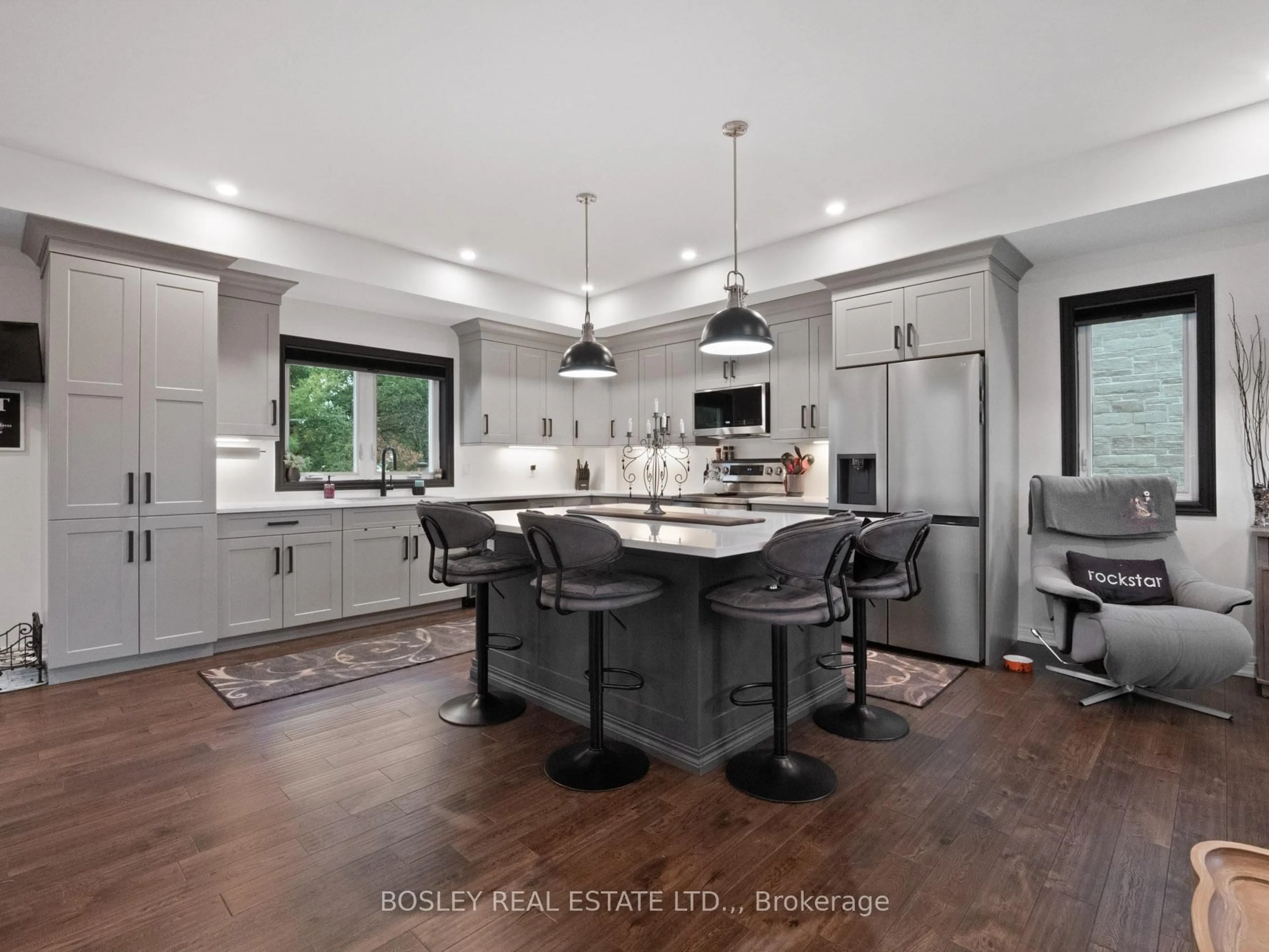 Open concept kitchen, unknown for 25 Haight St, St. Catharines Ontario L2P 2M2