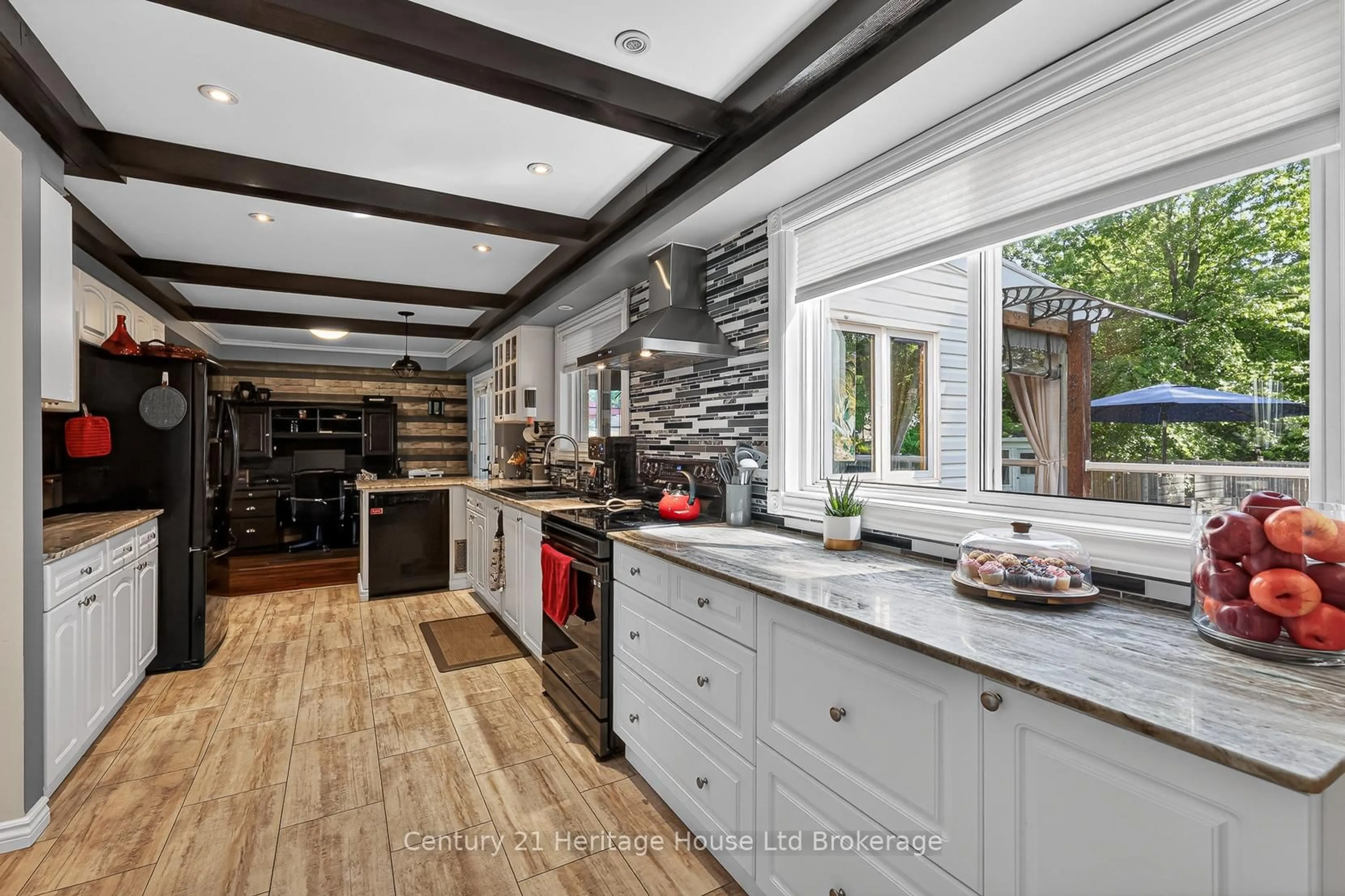Unknown for 12 Jubilee Pl, Woodstock Ontario N4S 7H2