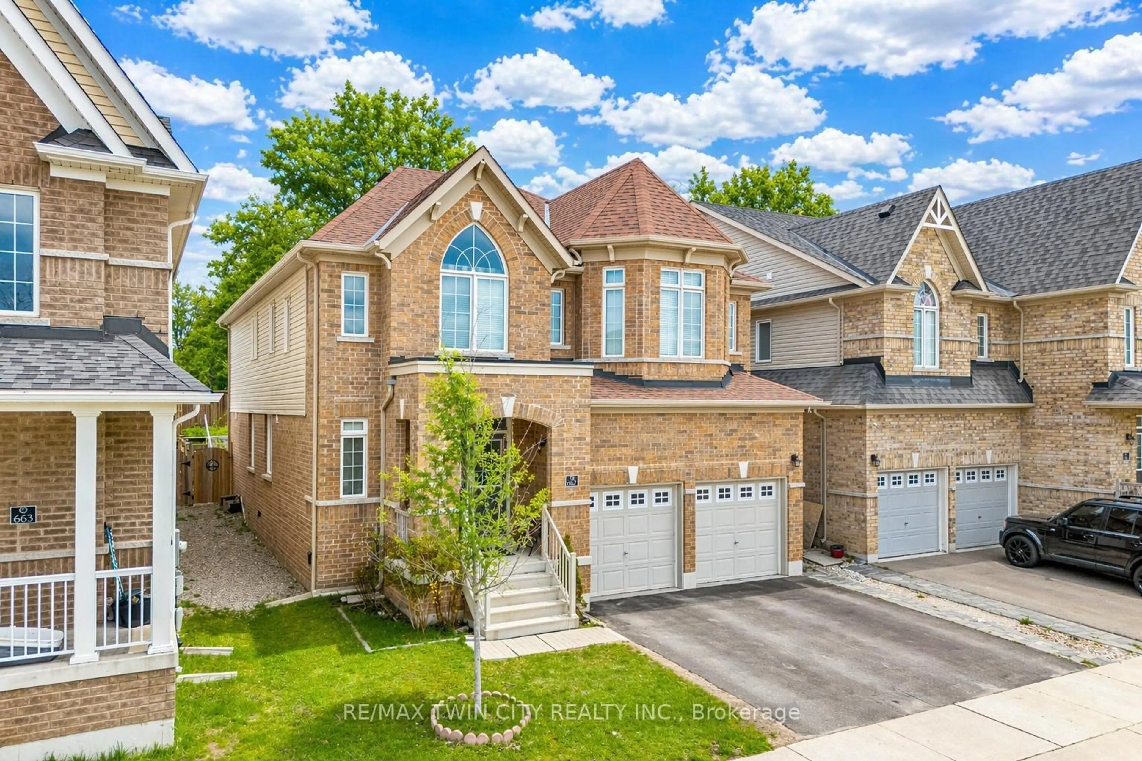 Home with brick exterior material, street for 667 Linden Dr, Cambridge Ontario N3H 0B6