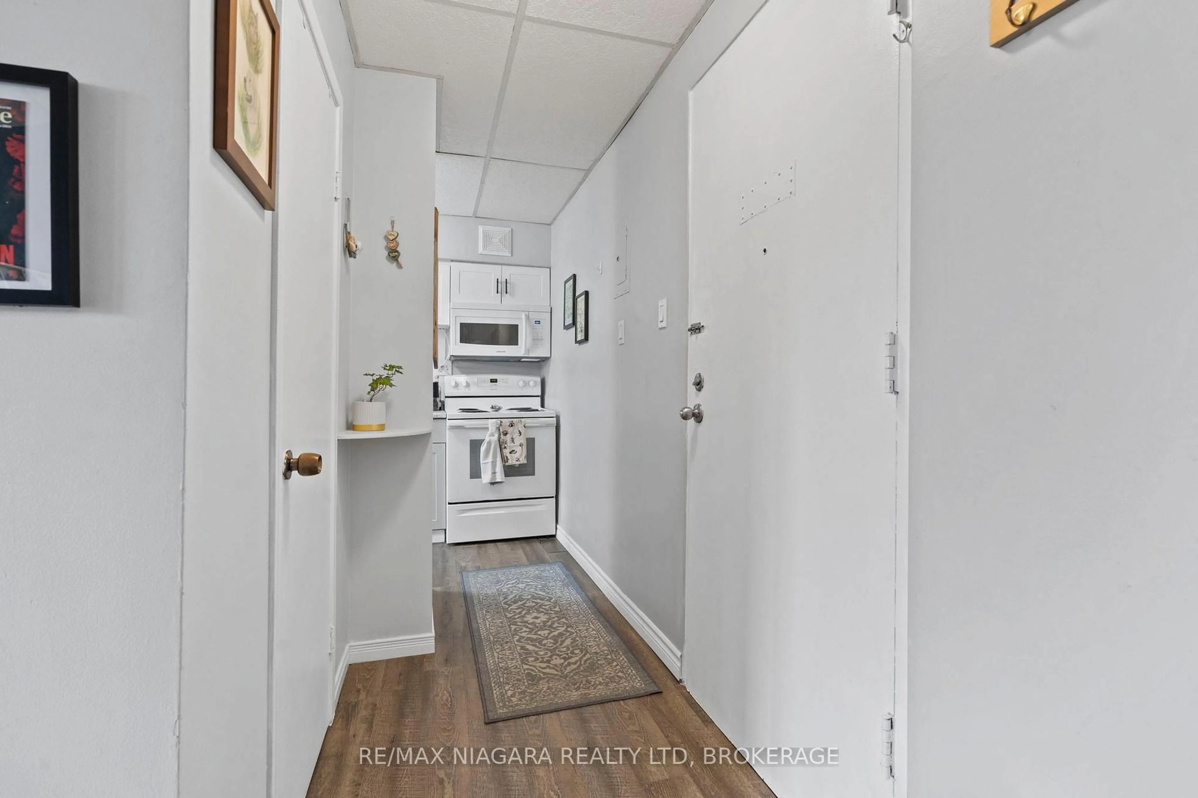 Unknown for 450 CARLTON St #34, St. Catharines Ontario L2M 4X1
