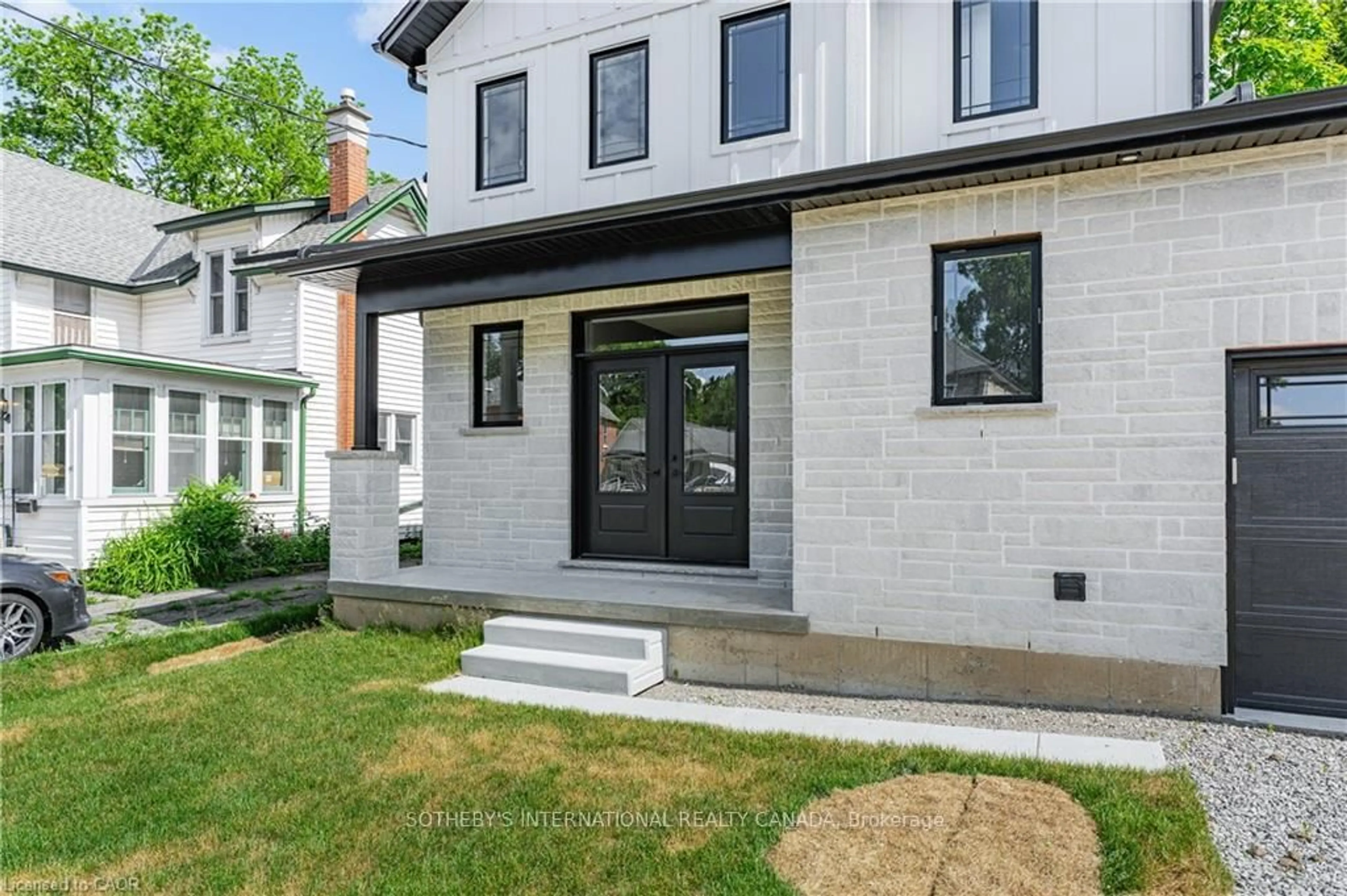 Home with brick exterior material, street for 42 Rich Ave, Cambridge Ontario N1R 2A5