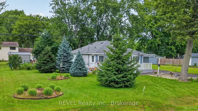 3262 Young Ave, Fort Erie 5