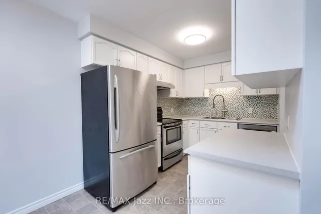 816 Battell Crt, Cobourg 5