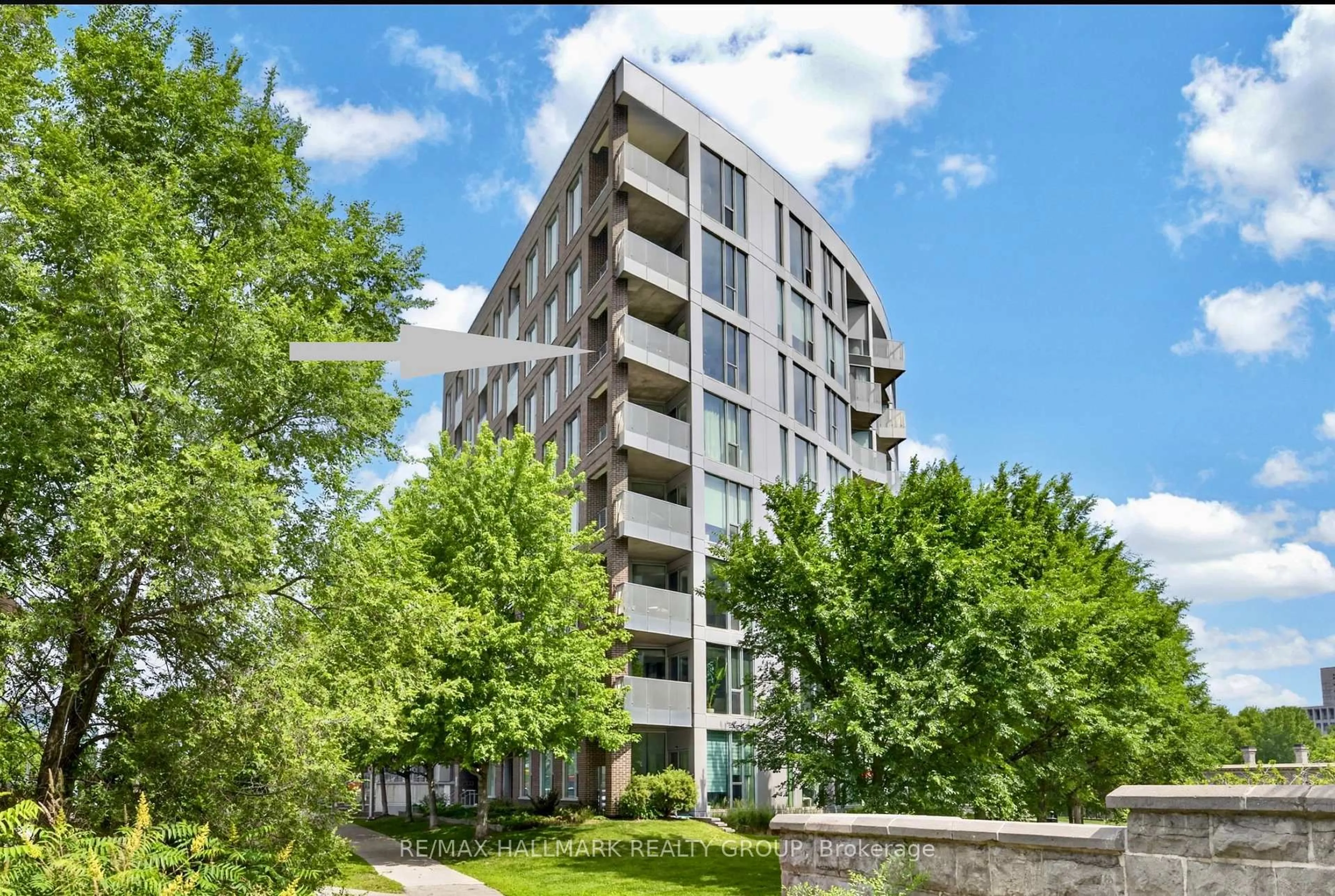 Unknown for 300 C Lett St #617, Ottawa Ontario K1R 0A8
