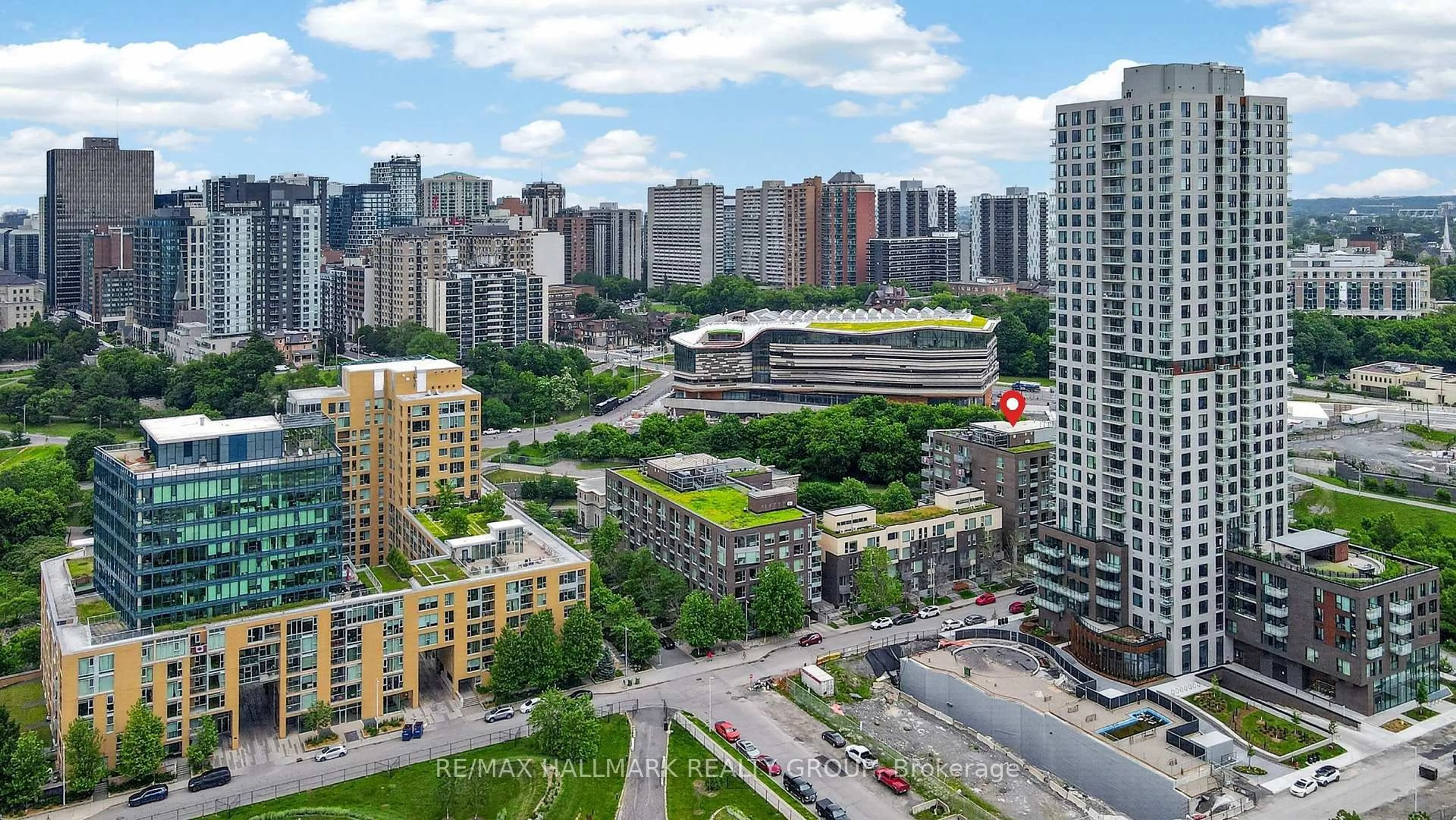 A pic from outside/outdoor area/front of a property/back of a property/a pic from drone, city buildings view from balcony for 300 C Lett St #617, Ottawa Ontario K1R 0A8