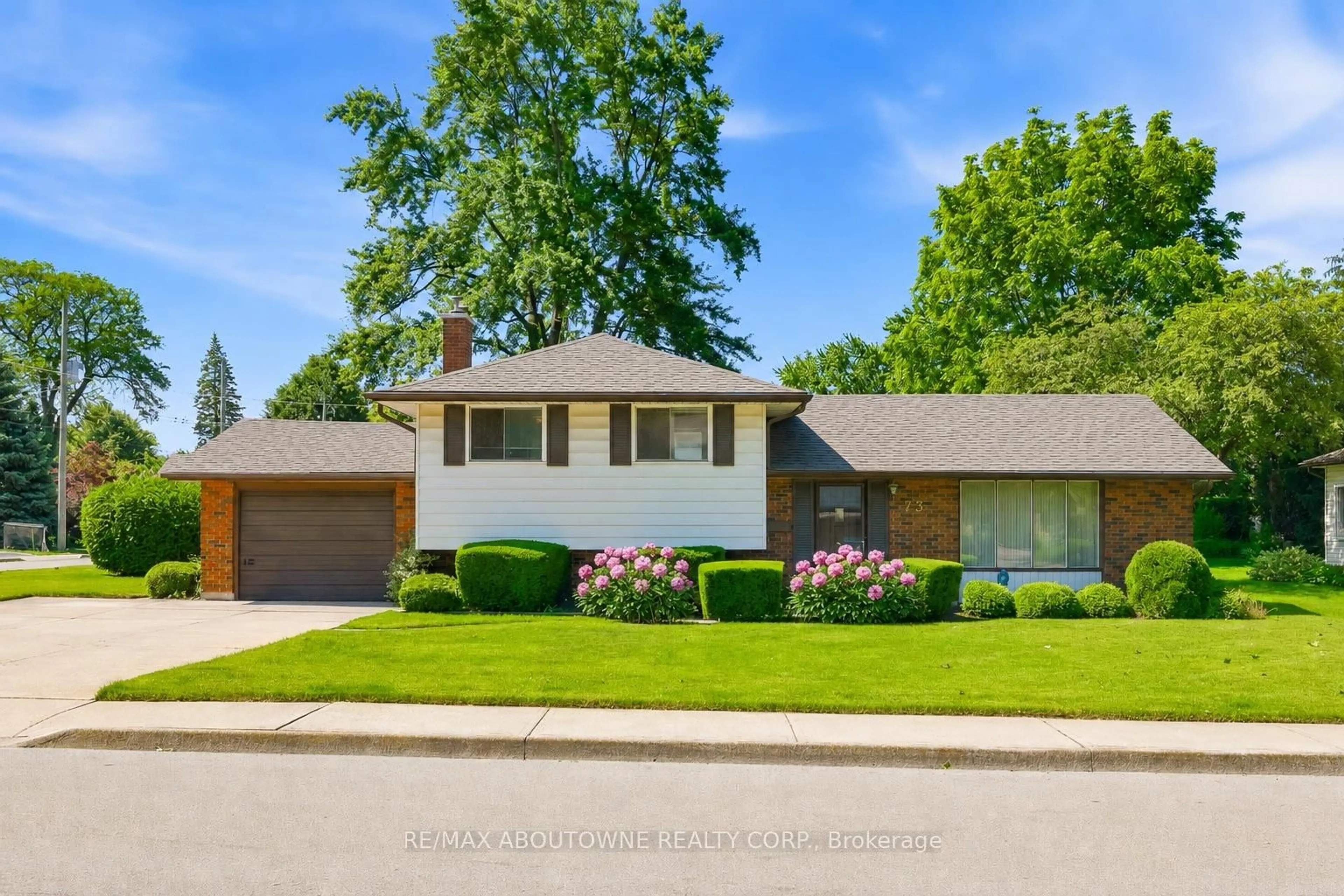 Home with brick exterior material, street for 73 Price Ave, Hamilton Ontario L9C 1K5