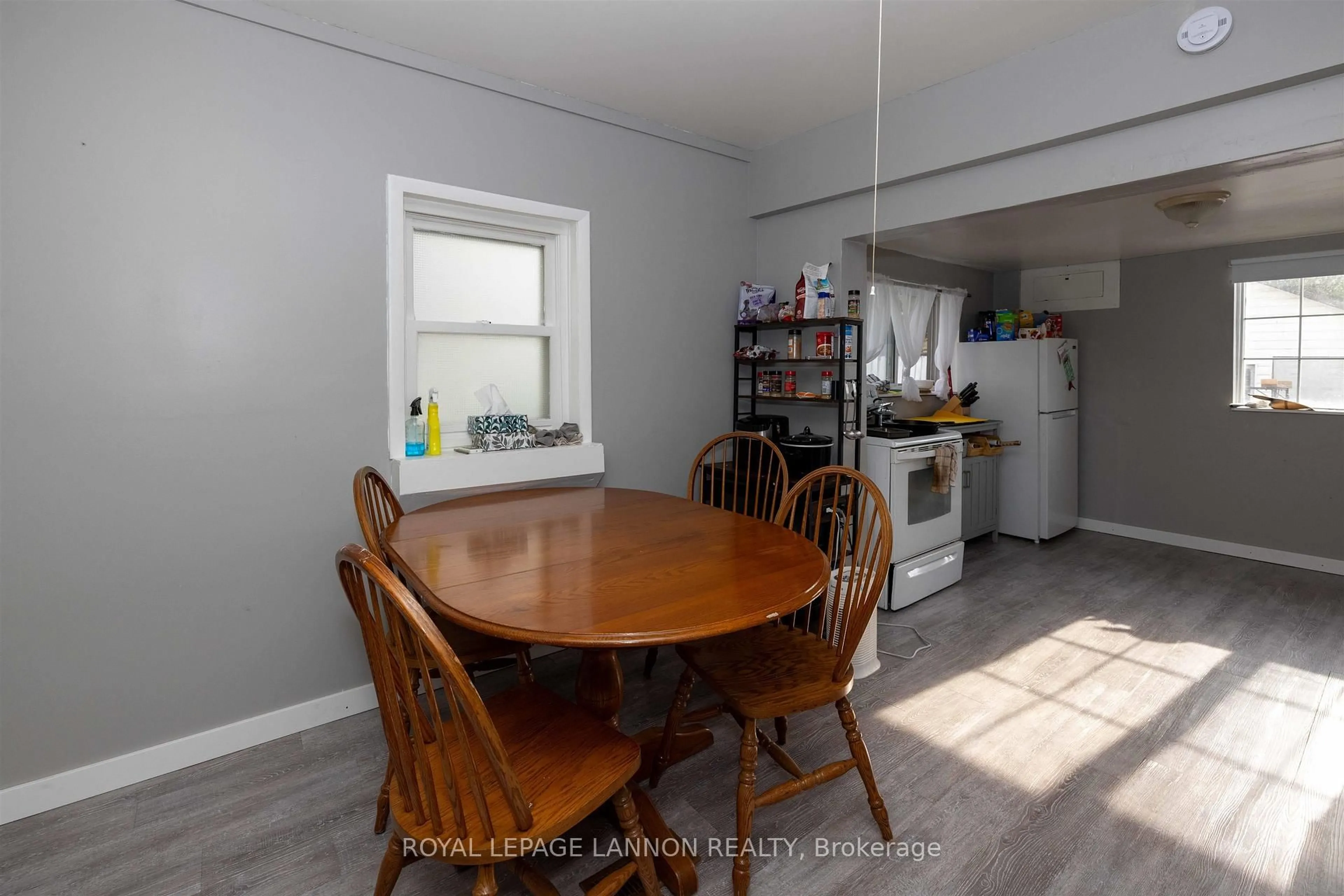 Dining room, unknown for 607 WILEY St, Thunder Bay Ontario P7C 3N6