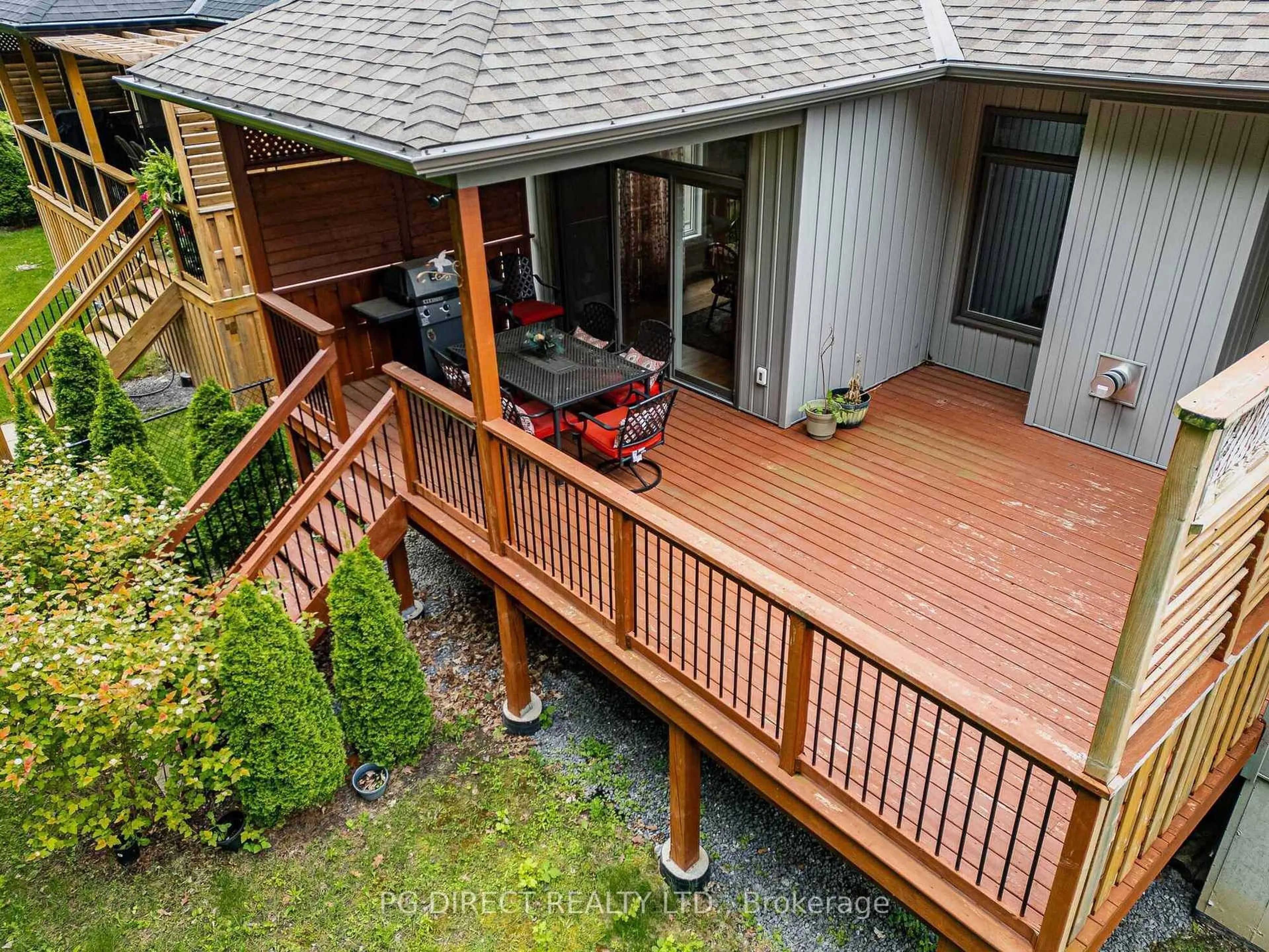 Patio, unknown for 29 Autumn Grve, Quinte West Ontario K8V 0G9