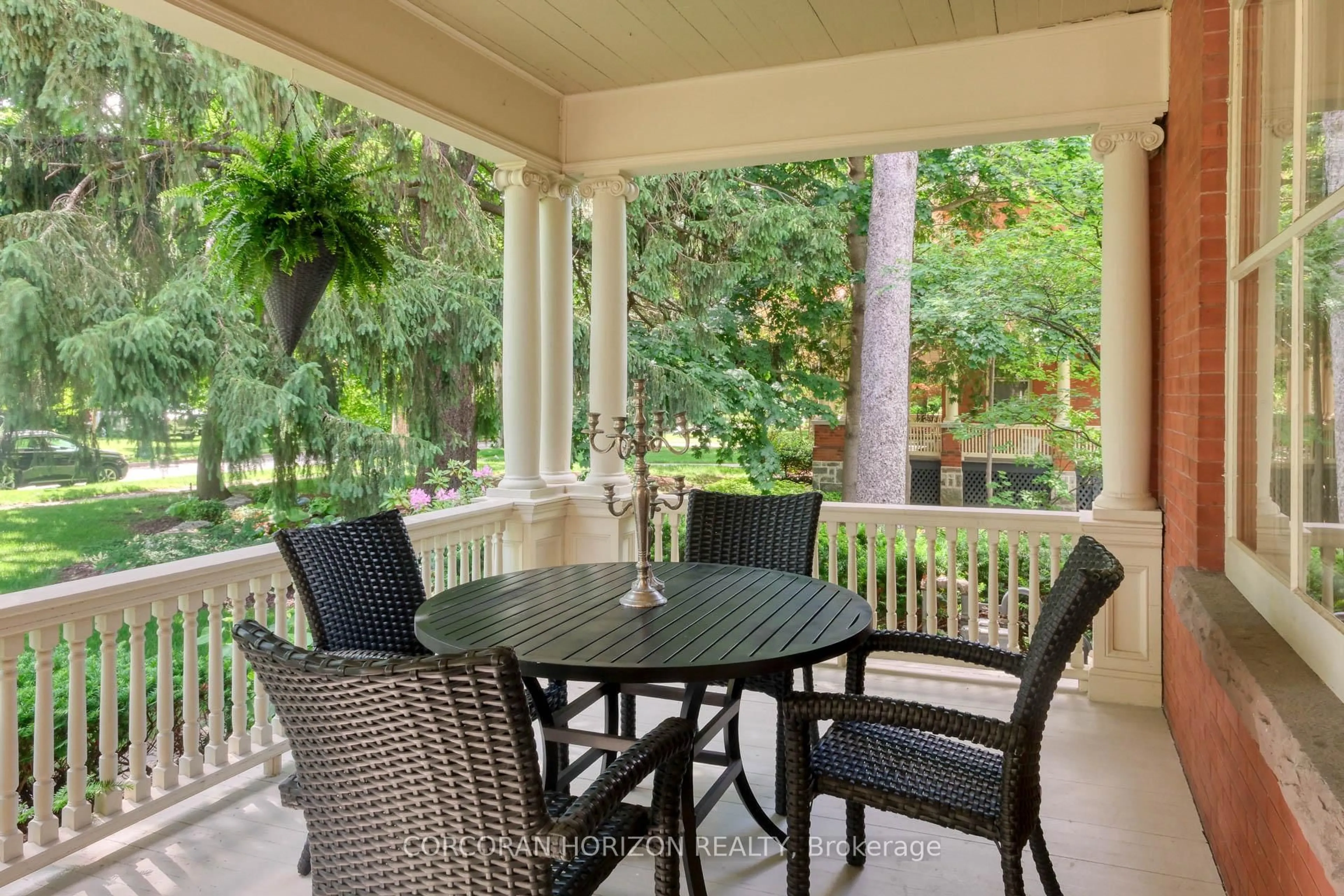 Patio, water/lake/river/ocean view for 18 Brant Rd, Cambridge Ontario N1S 2W1