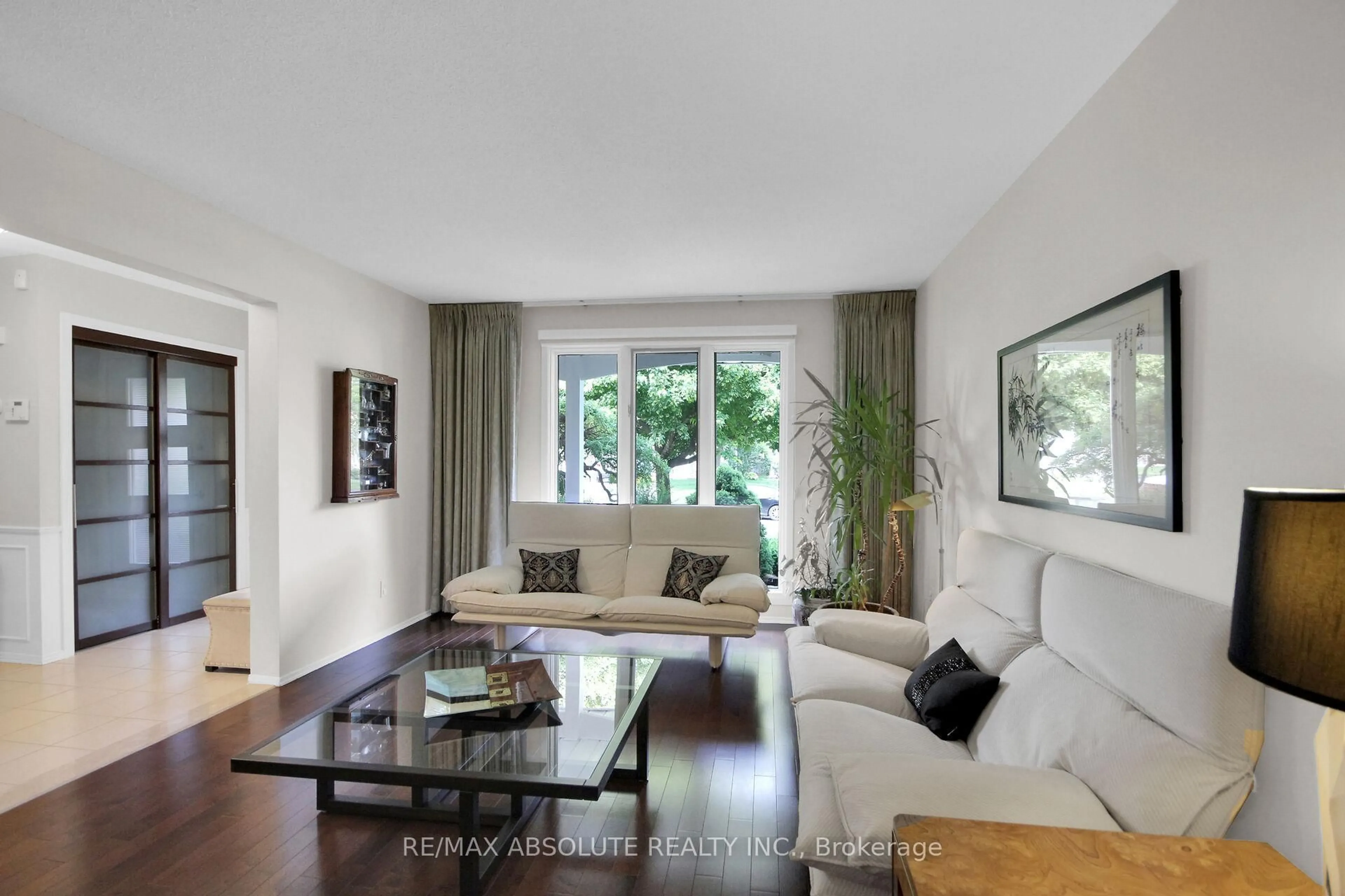 Living room with furniture, unknown for 79 Shoreham Ave, Ottawa Ontario K2G 3X3