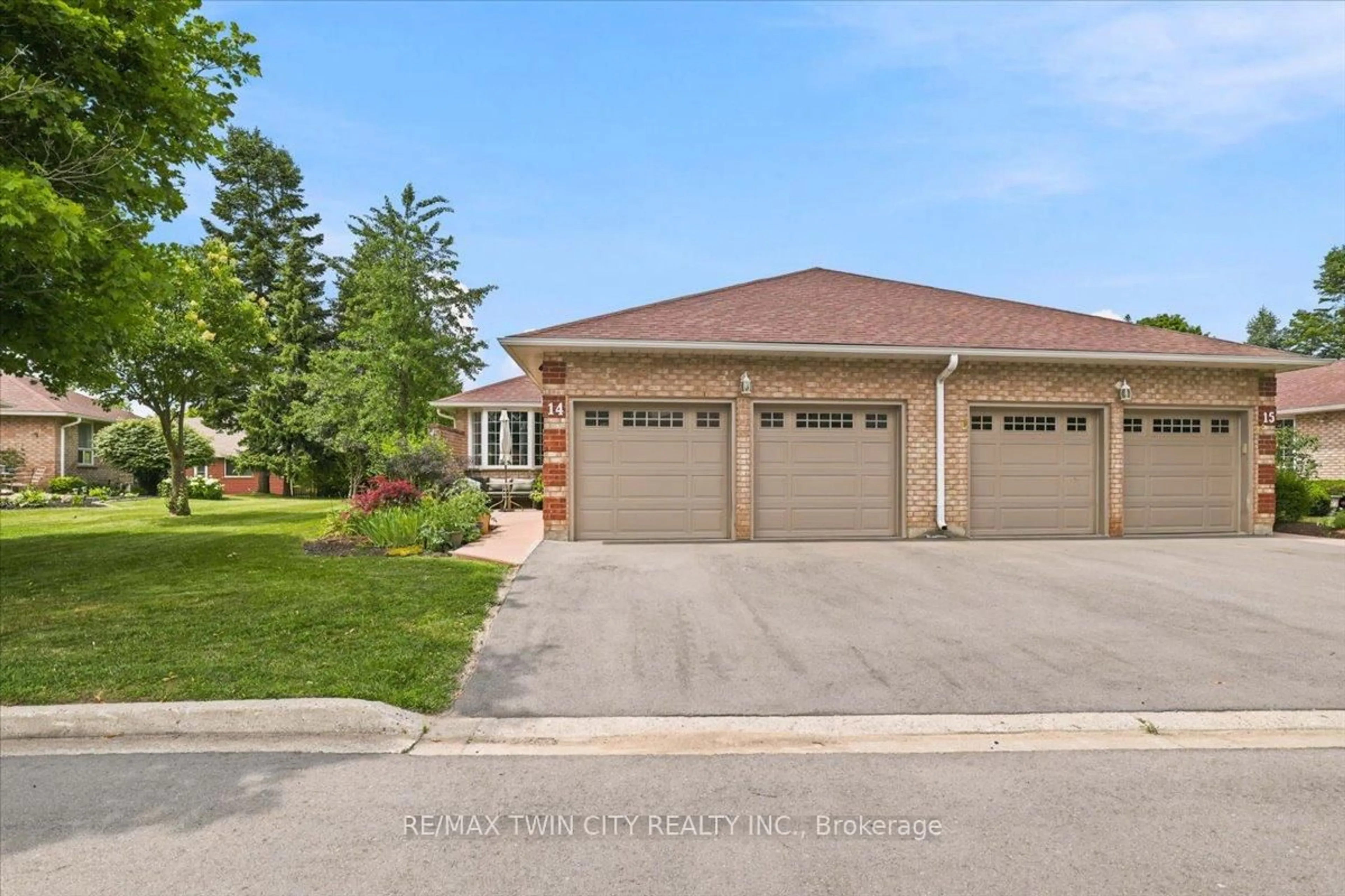 Home with brick exterior material, street for 75 Beasley Cres #14, Cambridge Ontario N1T 1P5