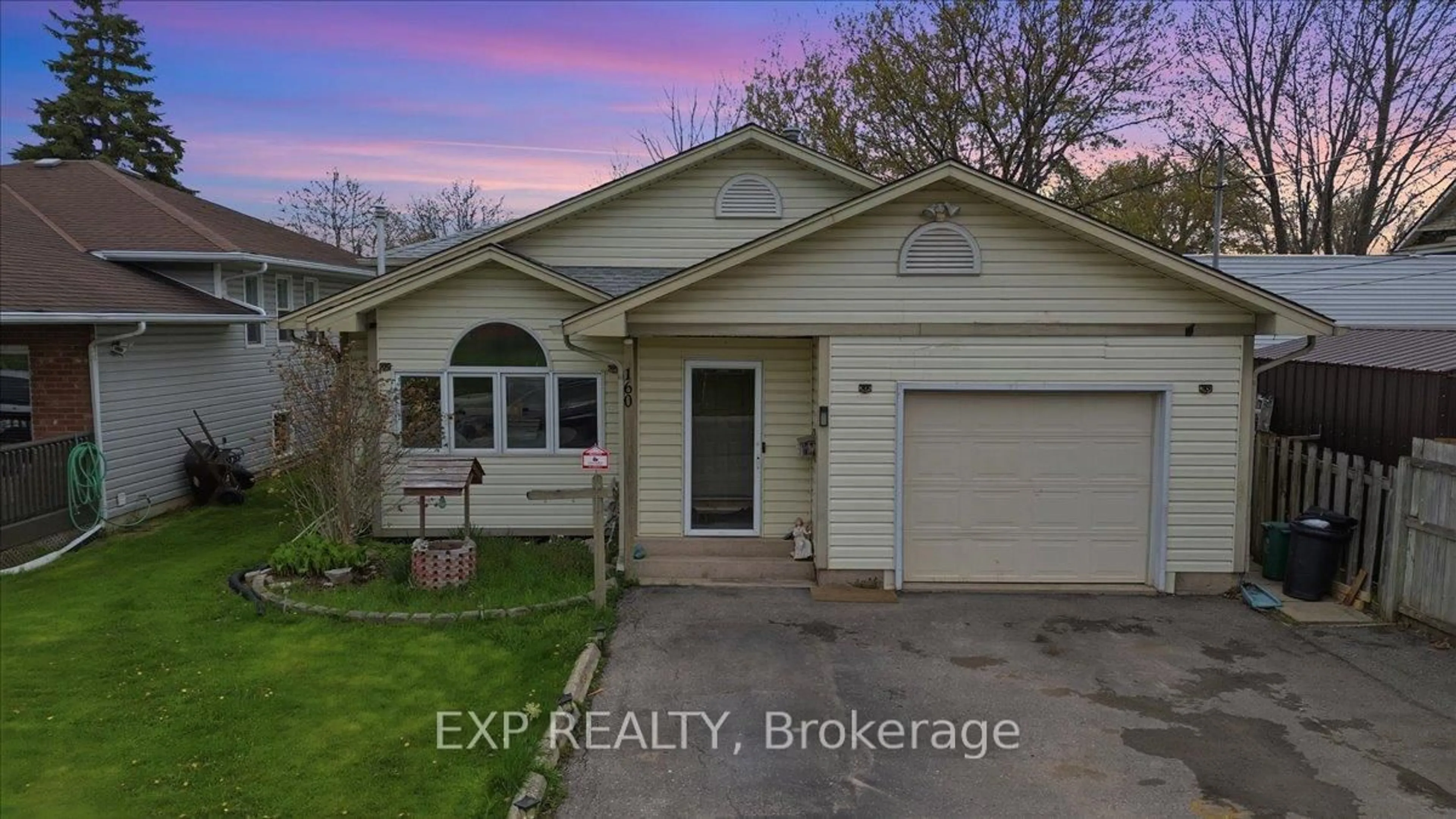 Unknown for 160 Davis St, Port Colborne Ontario L3K 1Z1
