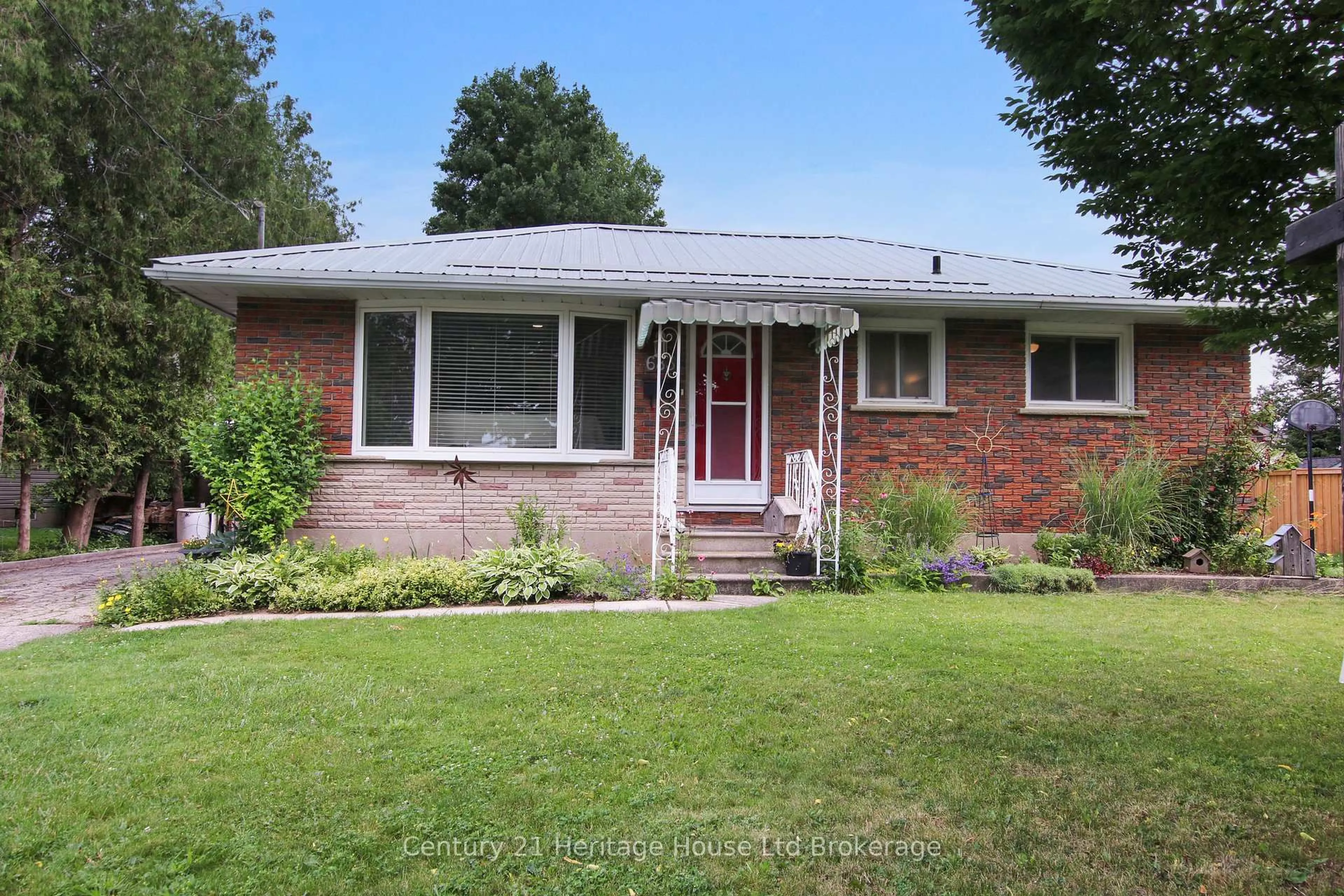 Home with brick exterior material, street for 683 College Ave, Woodstock Ontario N4S 2C6