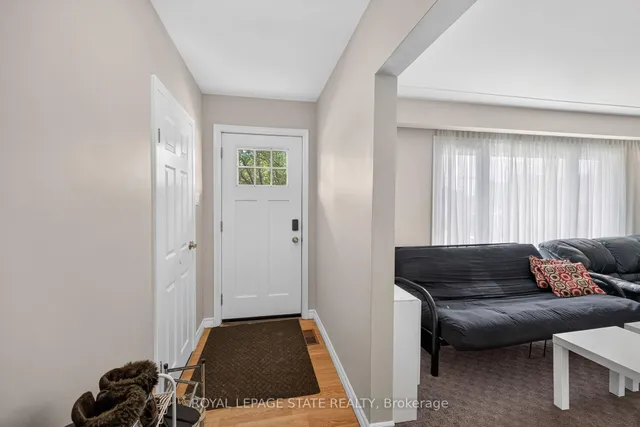 27 Ainslie Ave, Hamilton 5
