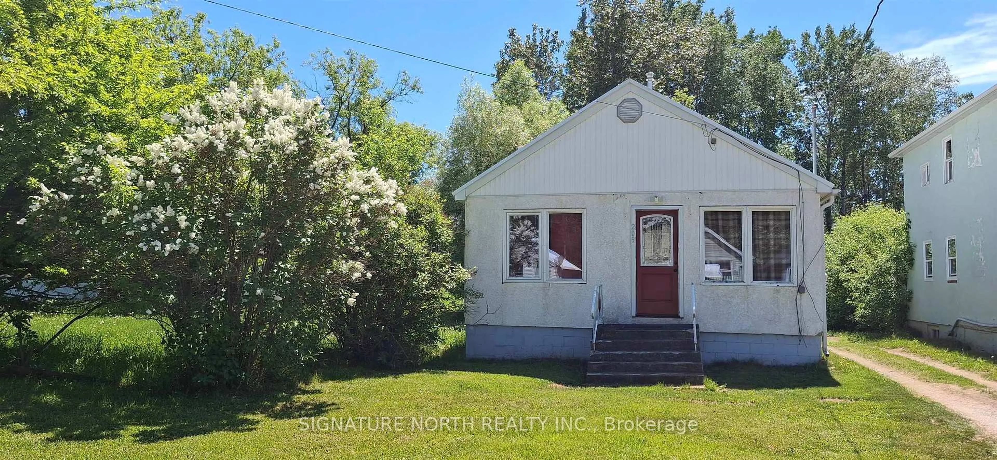 Unknown for 209 Fotheringham Ave., Atikokan Ontario P0T 1C0