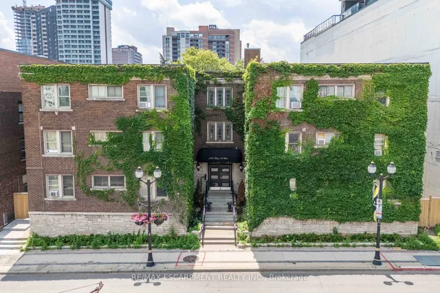285 King St #4, Hamilton