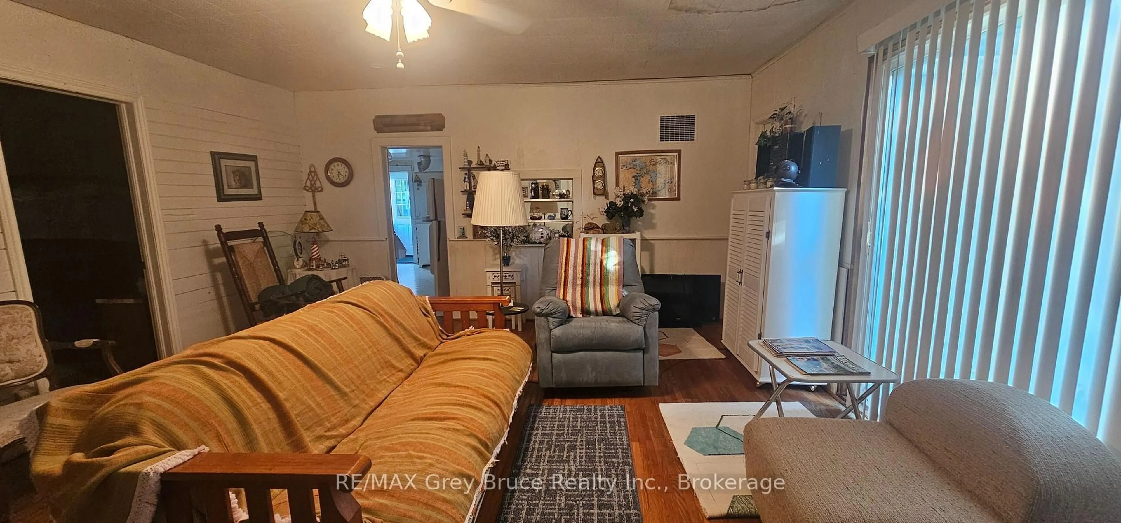 Living room with furniture, unknown for 19 Mill St, Northern Bruce Peninsula Ontario N0H 1W0