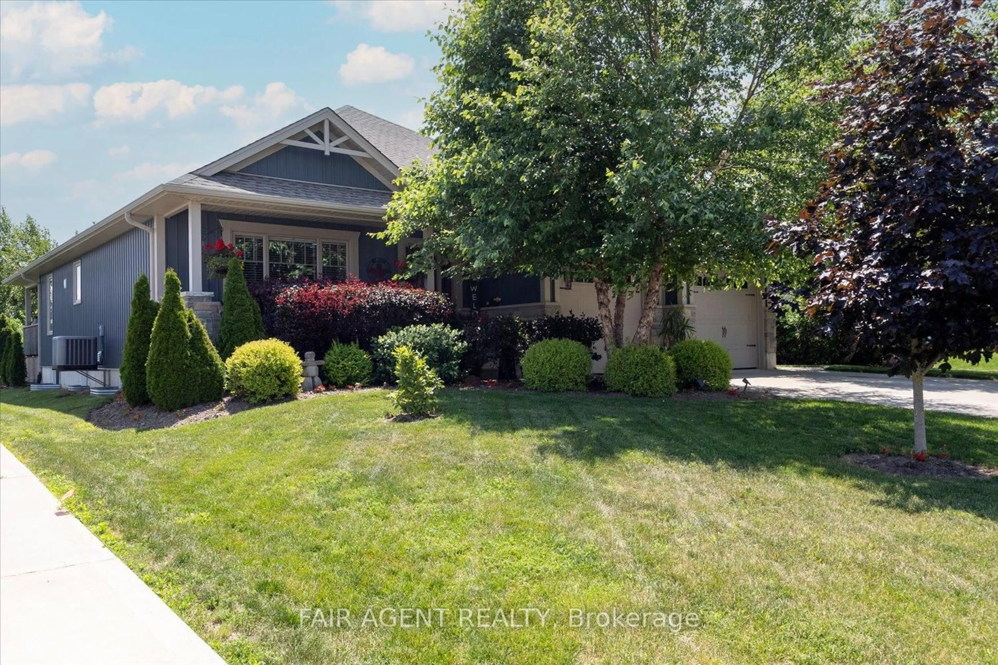 A pic from outside/outdoor area/front of a property/back of a property/a pic from drone, street for 8336 SANDYTOWN Rd, Bayham Ontario N0J 1Y0