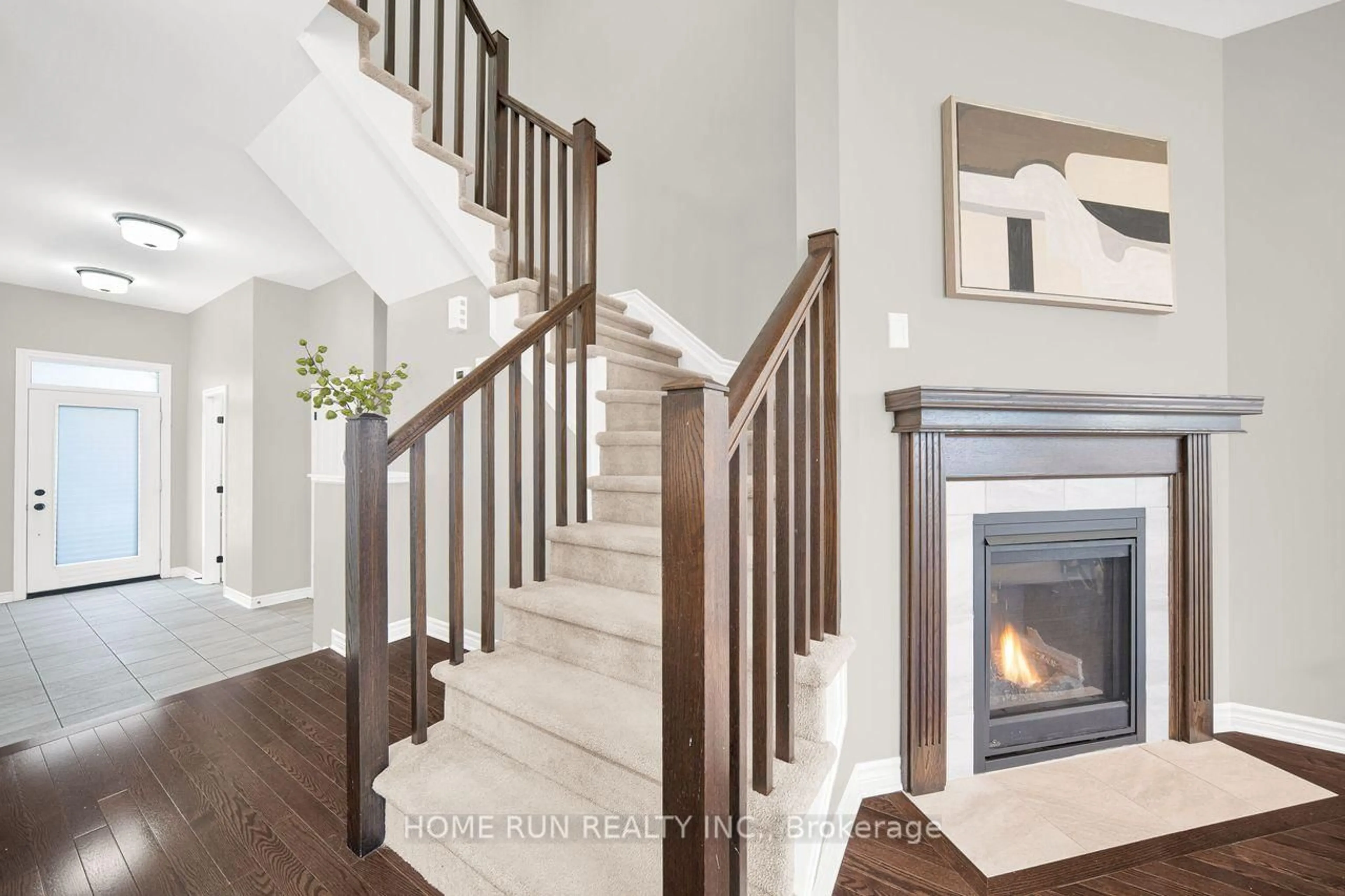Stairs for 261 Brambling Way, Ottawa Ontario K2J 0E4