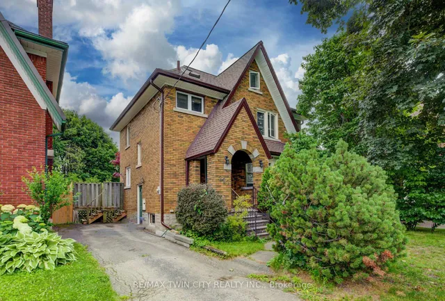 227 Lydia St, Kitchener 2