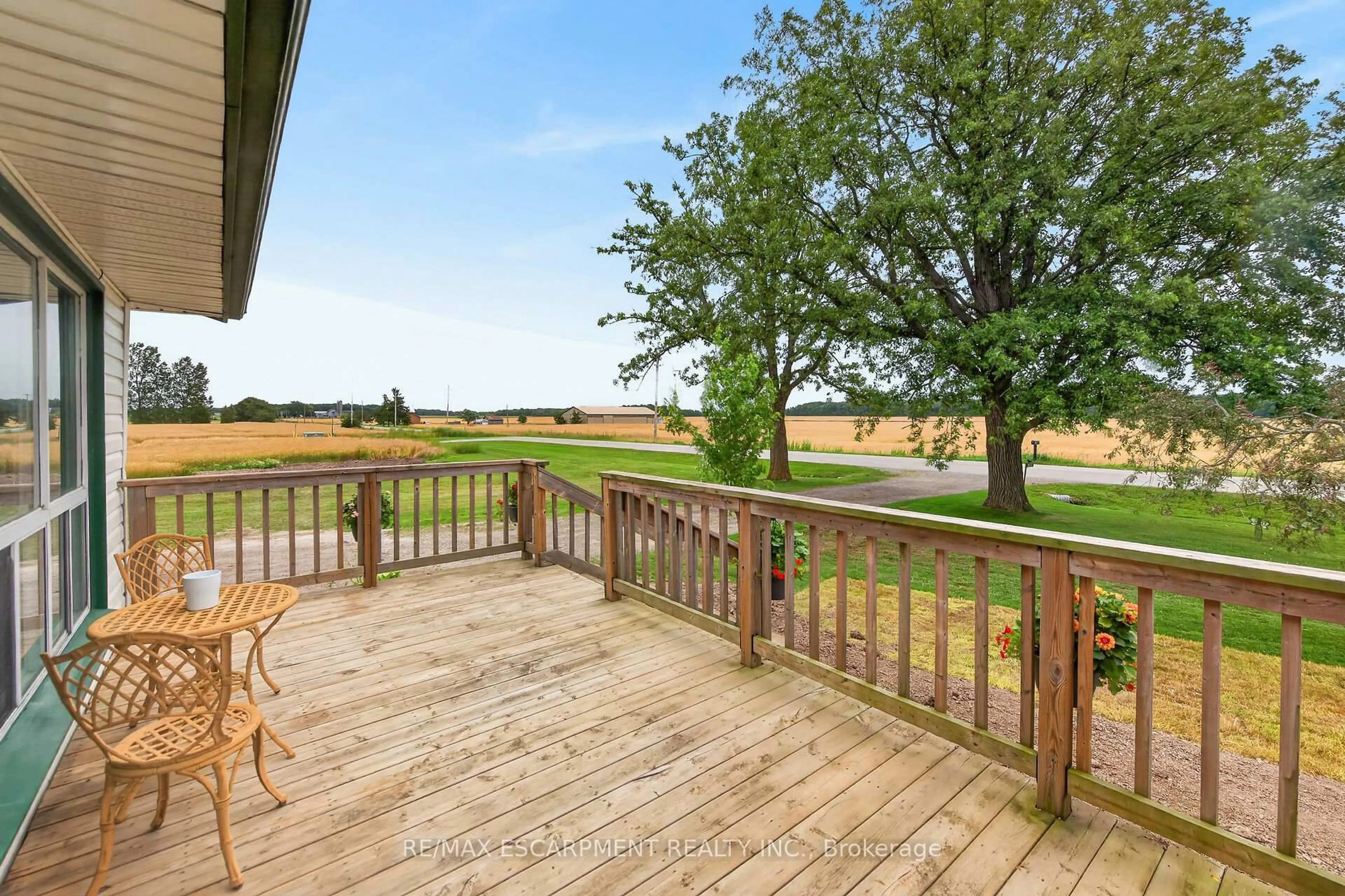 Patio, water/lake/river/ocean view for 1057 Concession 4 Rd, Haldimand Ontario N0A 1G0