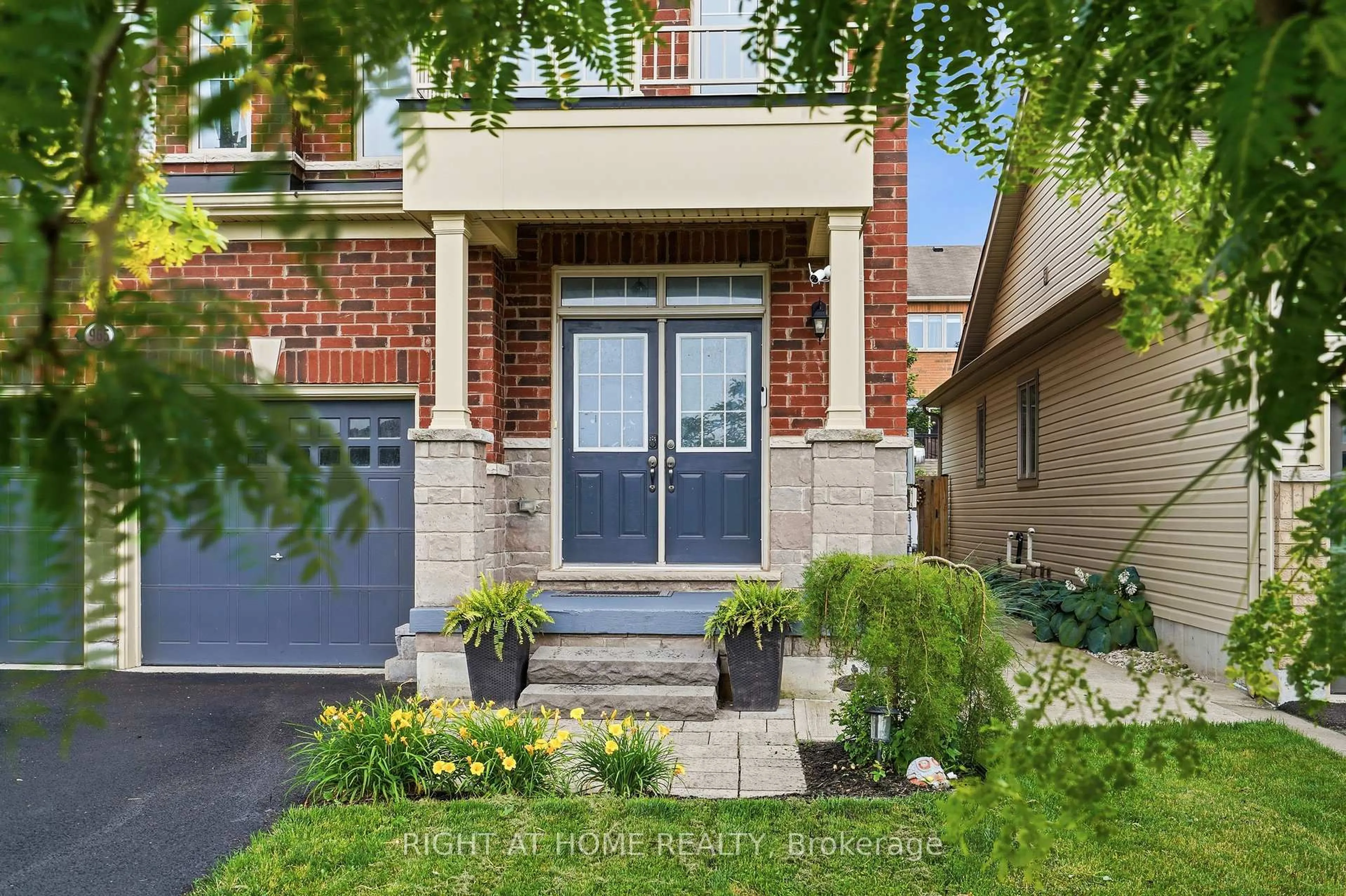 Home with brick exterior material, street for 965 Line 9 Rd, Niagara-on-the-Lake Ontario L0S 1J0