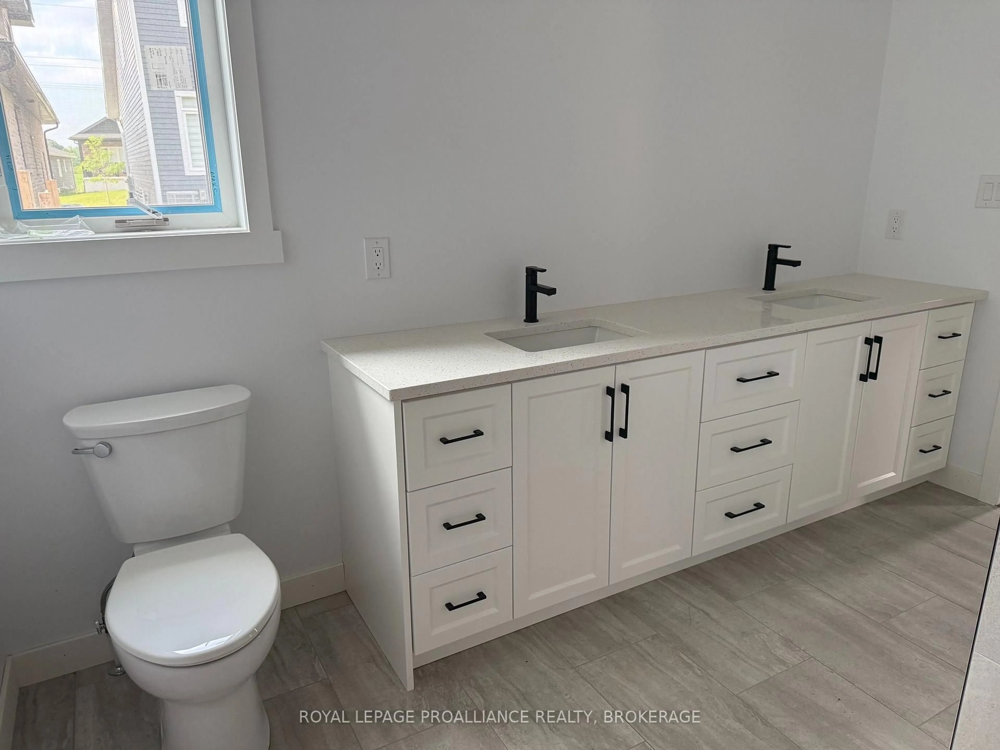 Contemporary bathroom, ceramic/tile floor for 733 Squirrel Hill Dr, Kingston Ontario K7P 0B2