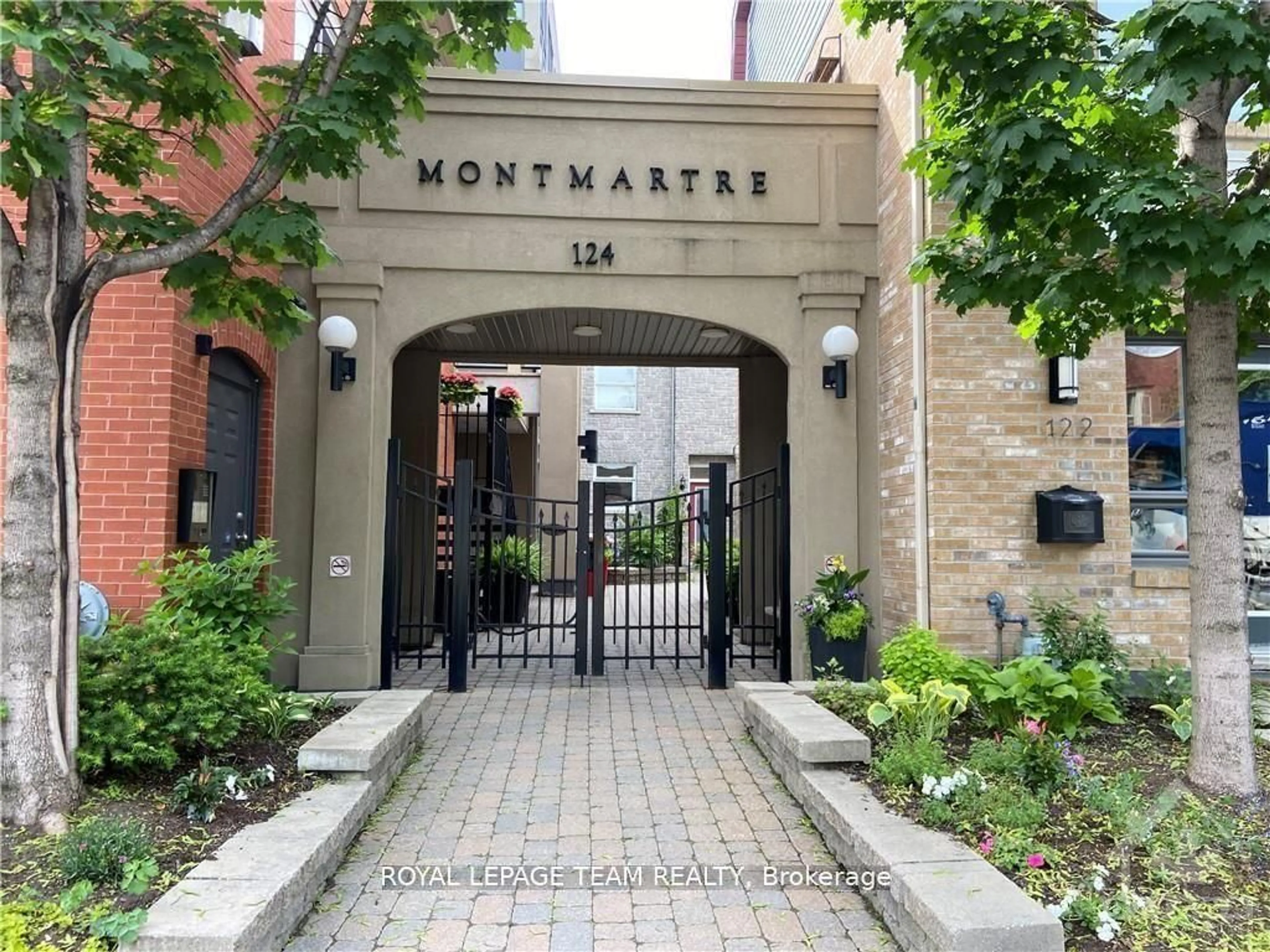 Unknown for 124 Guigues Ave #B204, Ottawa Ontario K1N 5H7