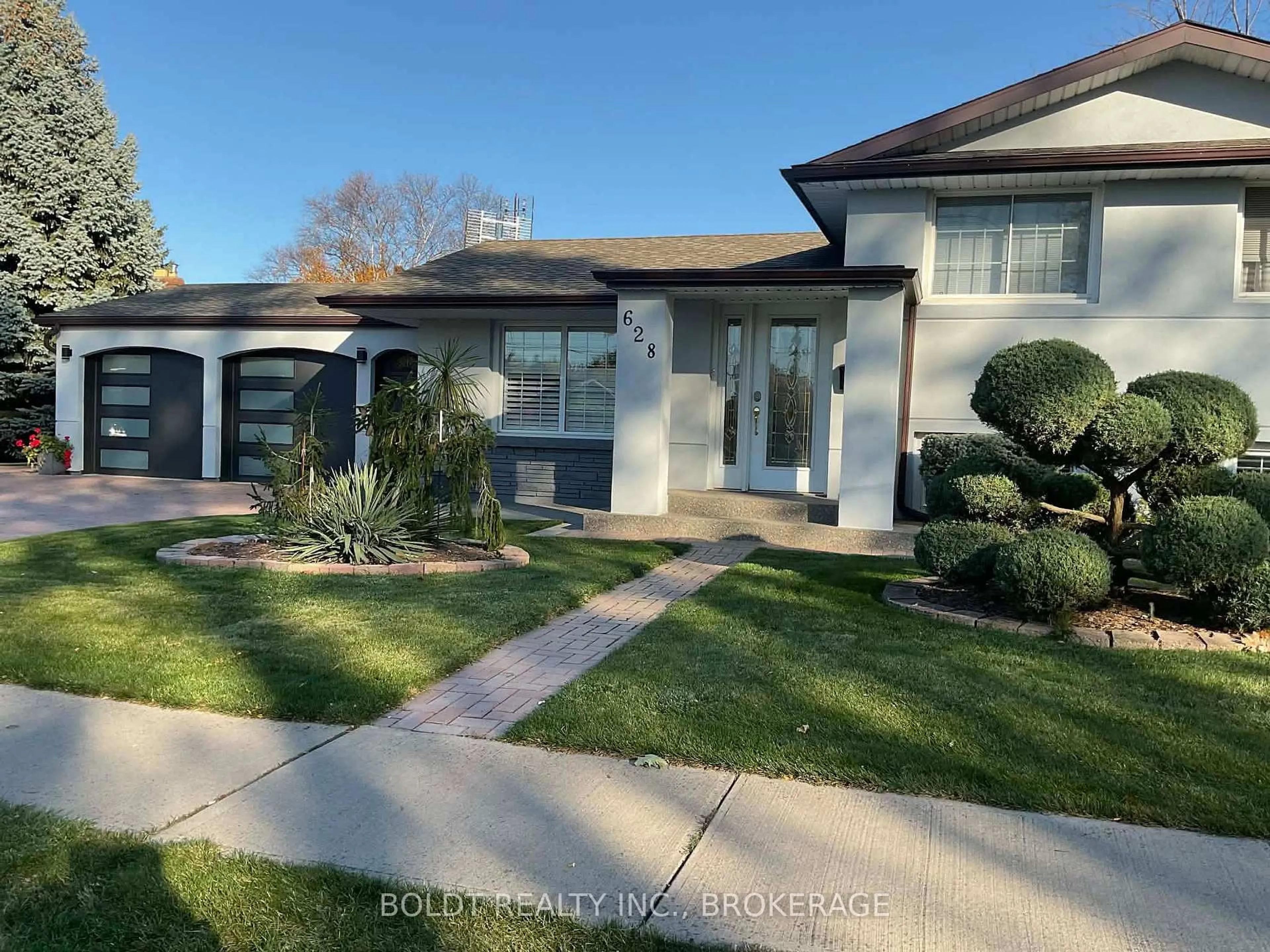 Unknown for 628 Vine St, St. Catharines Ontario L2M 3V5