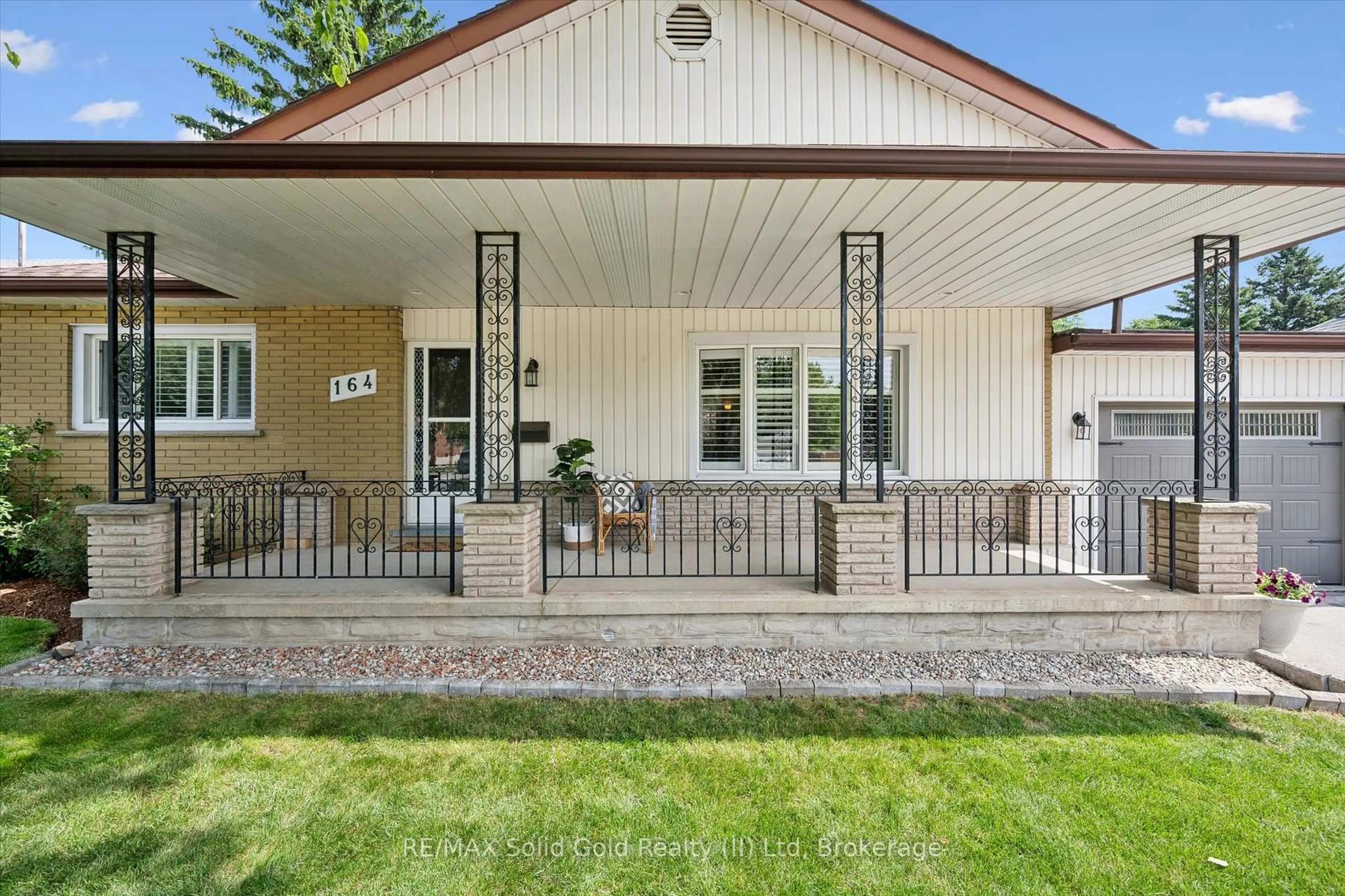 Unknown for 164 Bridge St, Waterloo Ontario N2K 1K9