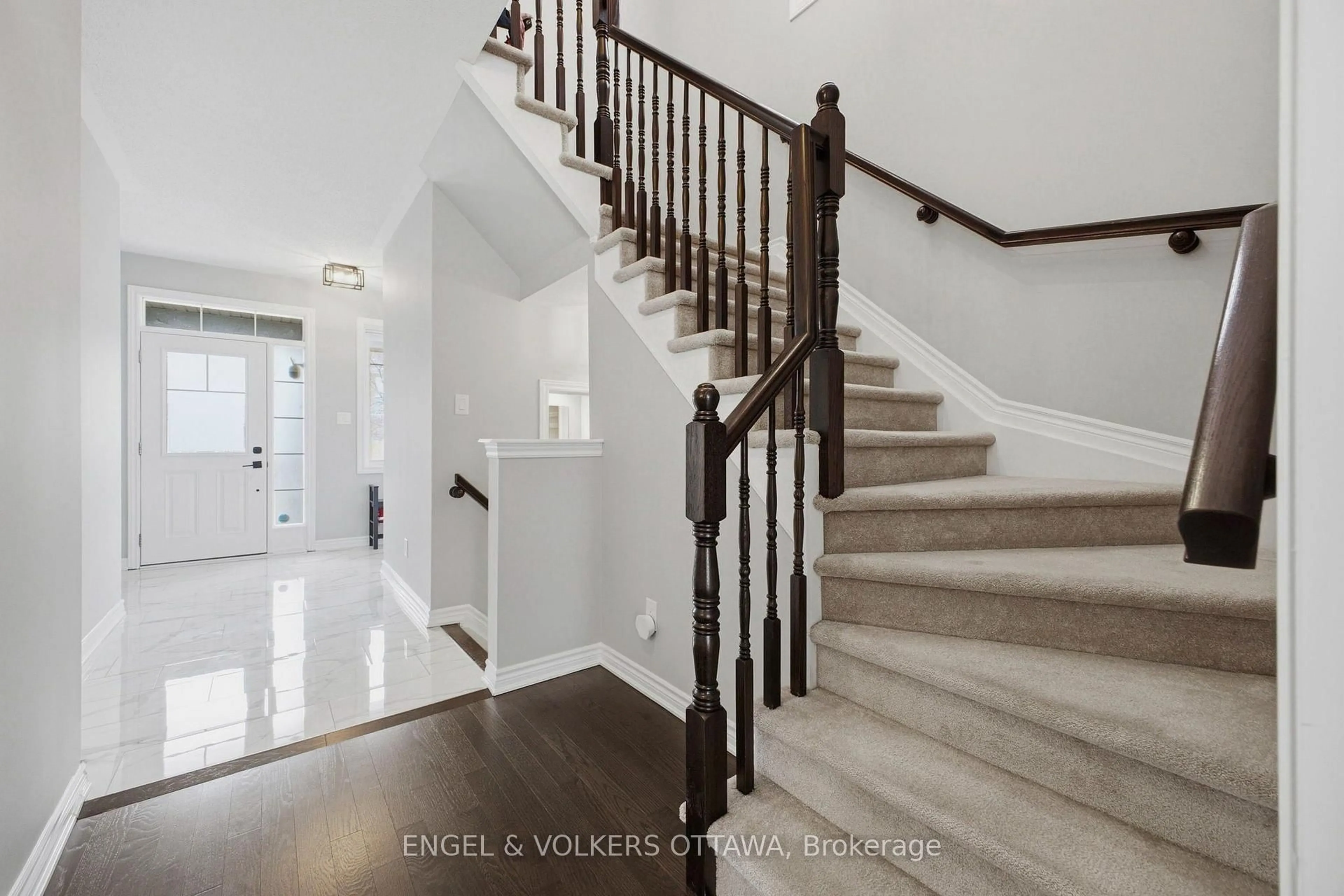 Stairs for 139 Switch Grass Cres, Ottawa Ontario K2J 5Z3