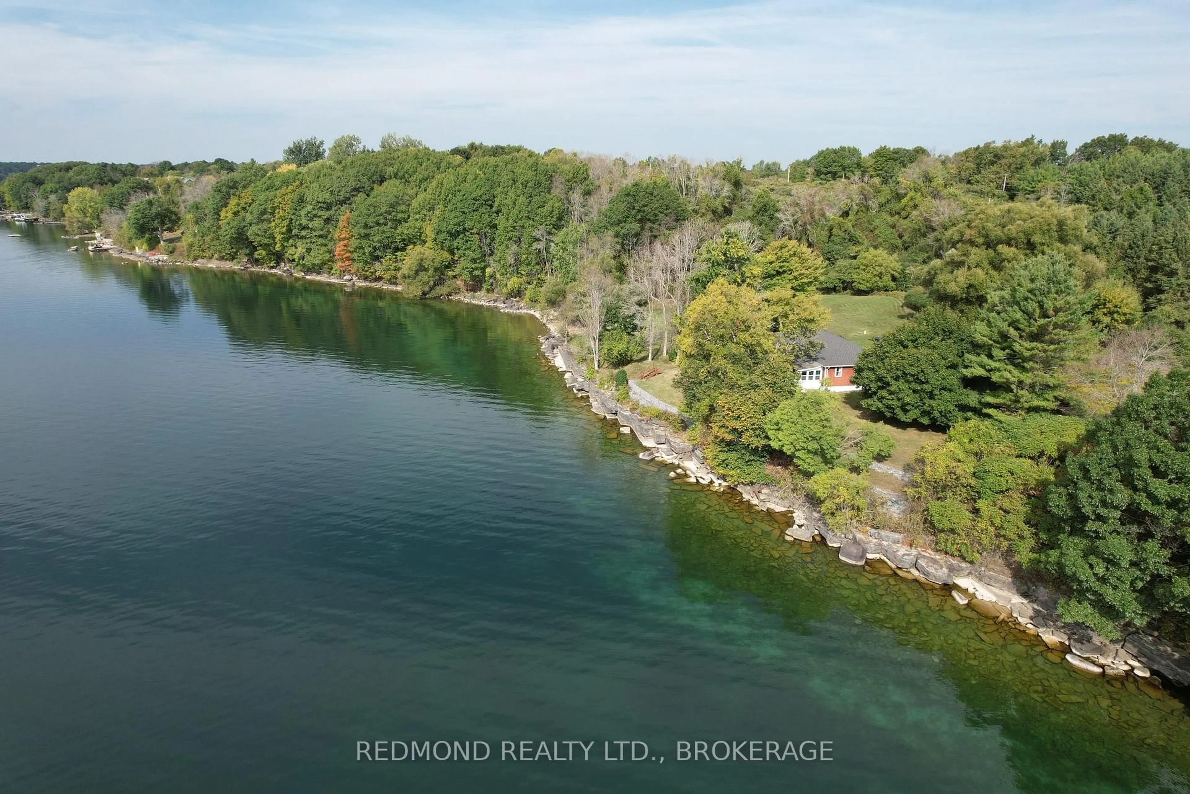 A pic from outside/outdoor area/front of a property/back of a property/a pic from drone, water/lake/river/ocean view for 1686 Howe Island Dr, Gananoque Ontario K7G 2V6
