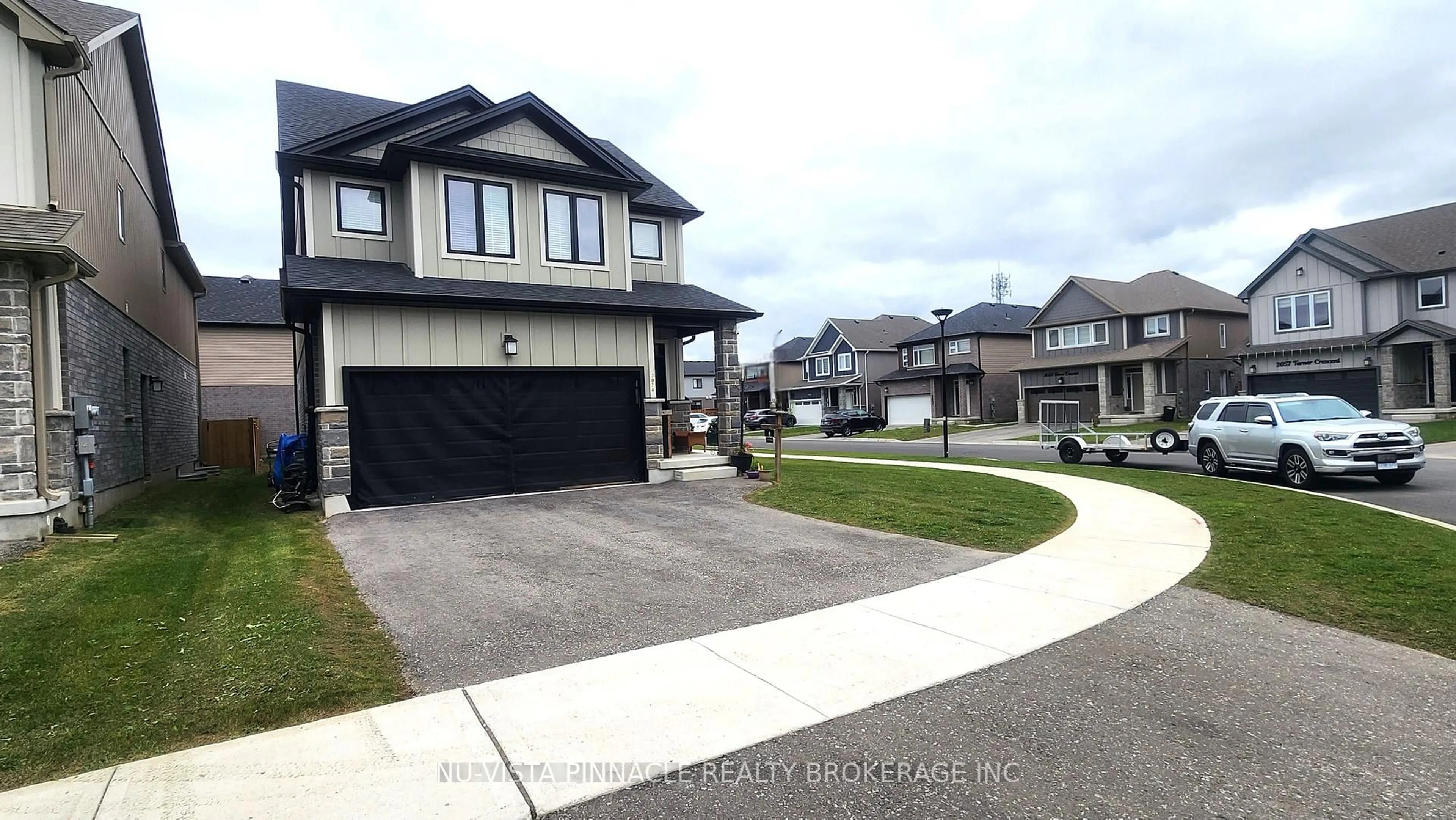 Unknown for 3074 Turner Cres, London South Ontario N6M 0B2