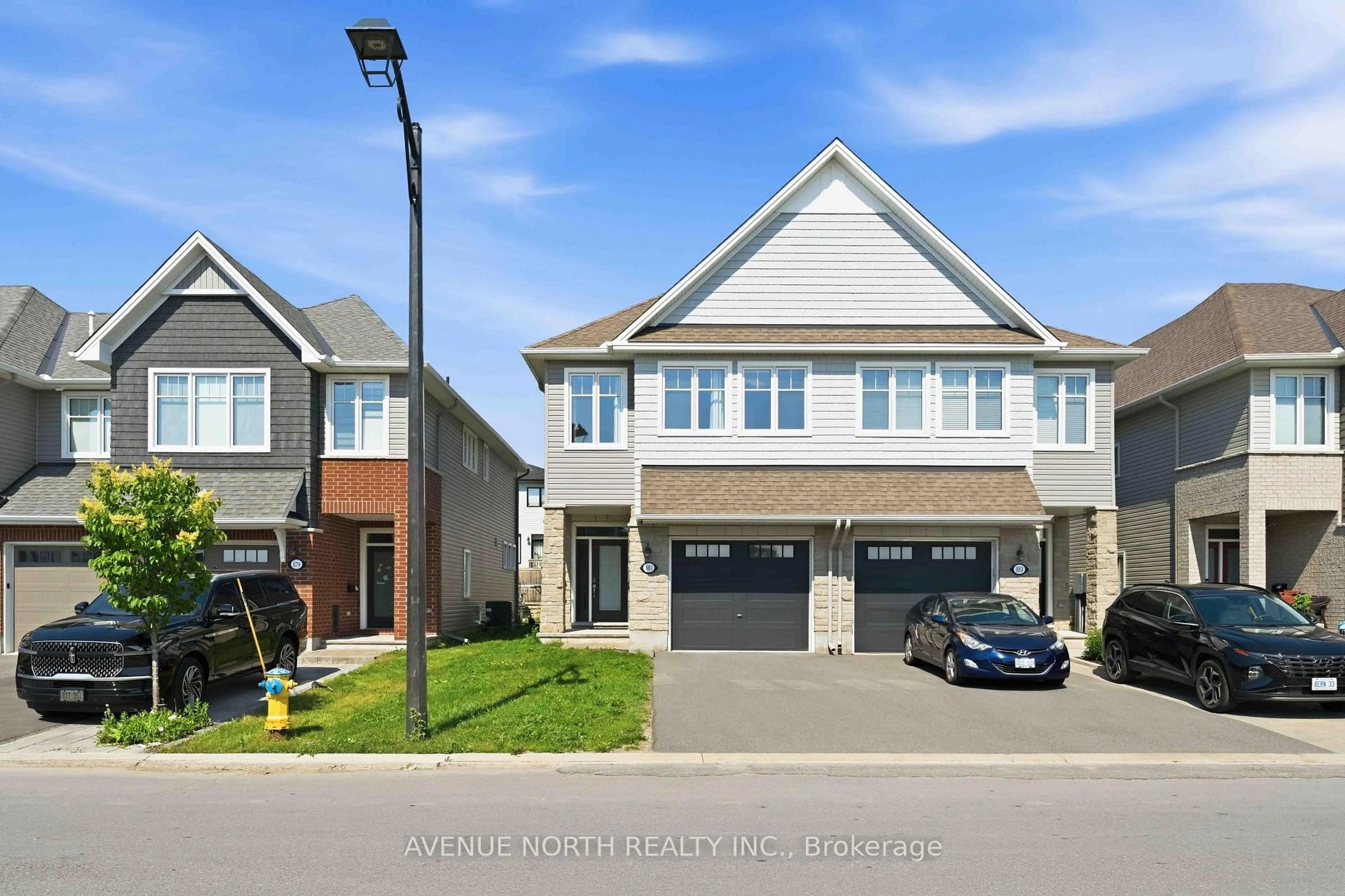 Unknown for 881 Antonio Farley St, Orleans Ontario K4A 5K1