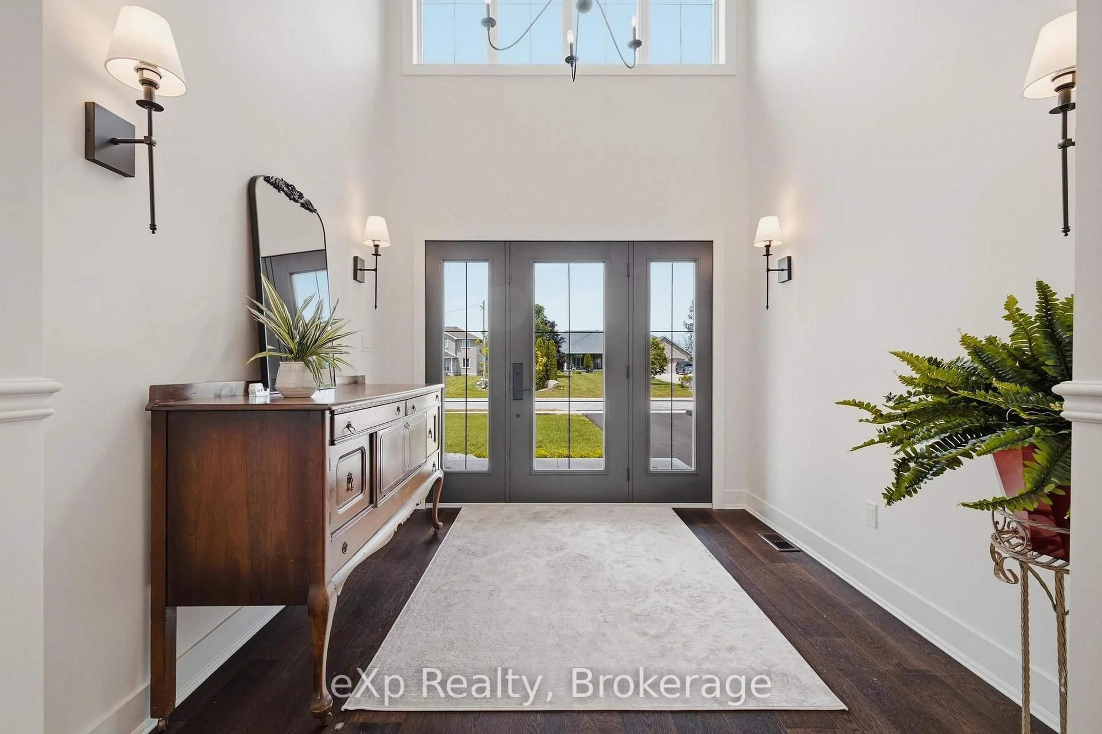 Indoor entryway for 1036 Walton Ave, North Perth Ontario N4W 3S2