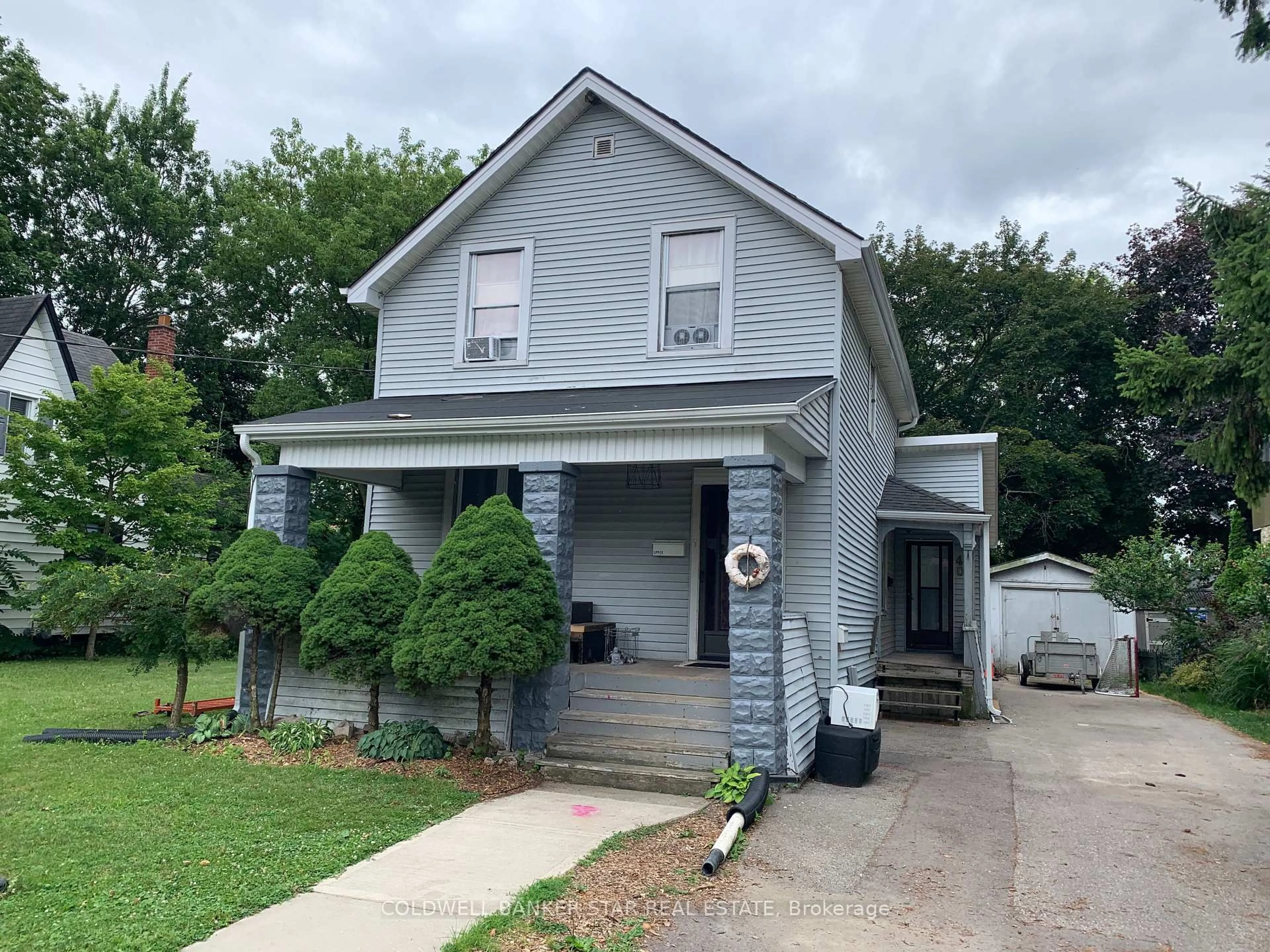 Unknown for 40 Barnes St, St. Thomas Ontario N5R 2V5