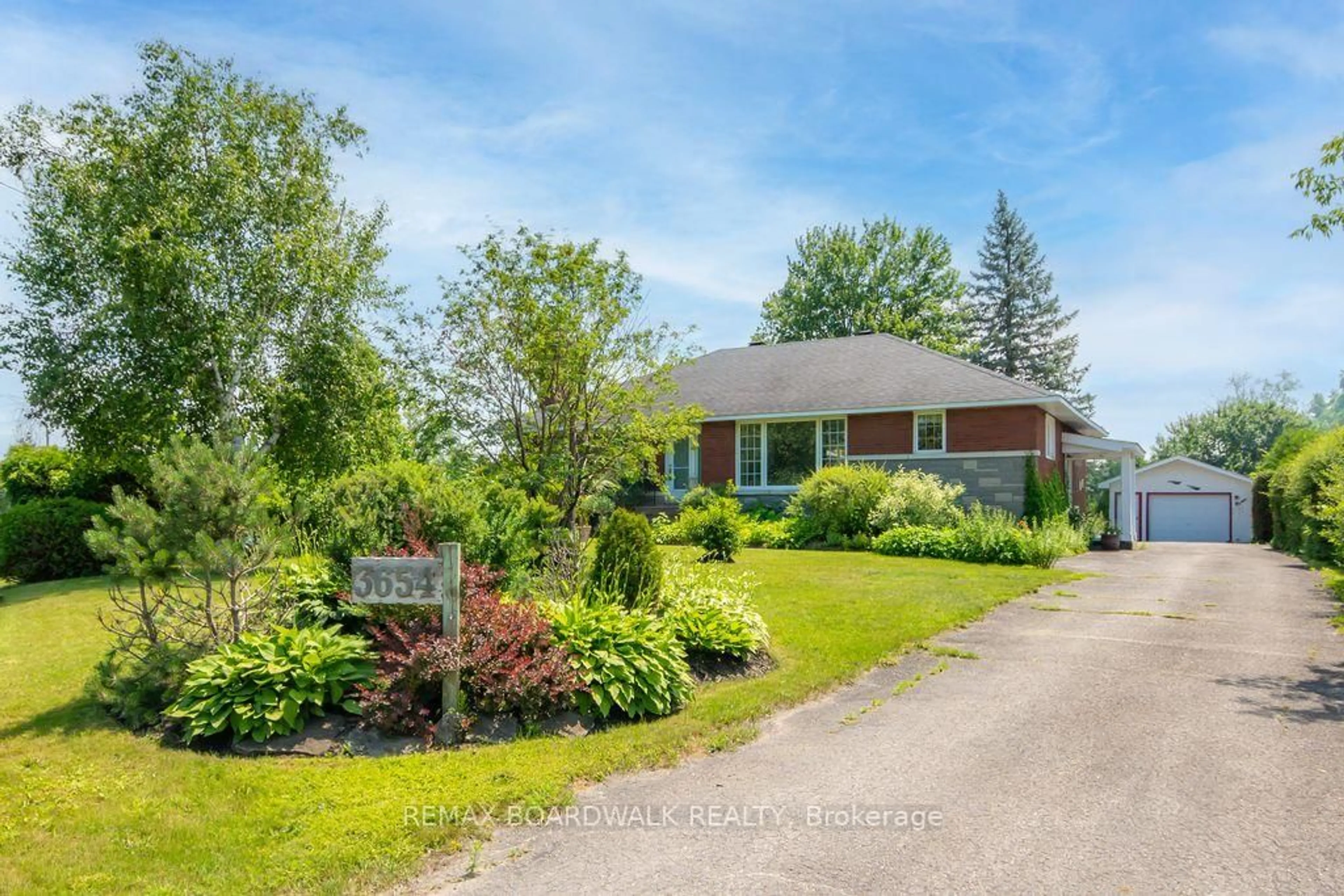 Unknown for 3654 Navan Rd, Ottawa Ontario K4B 1H9