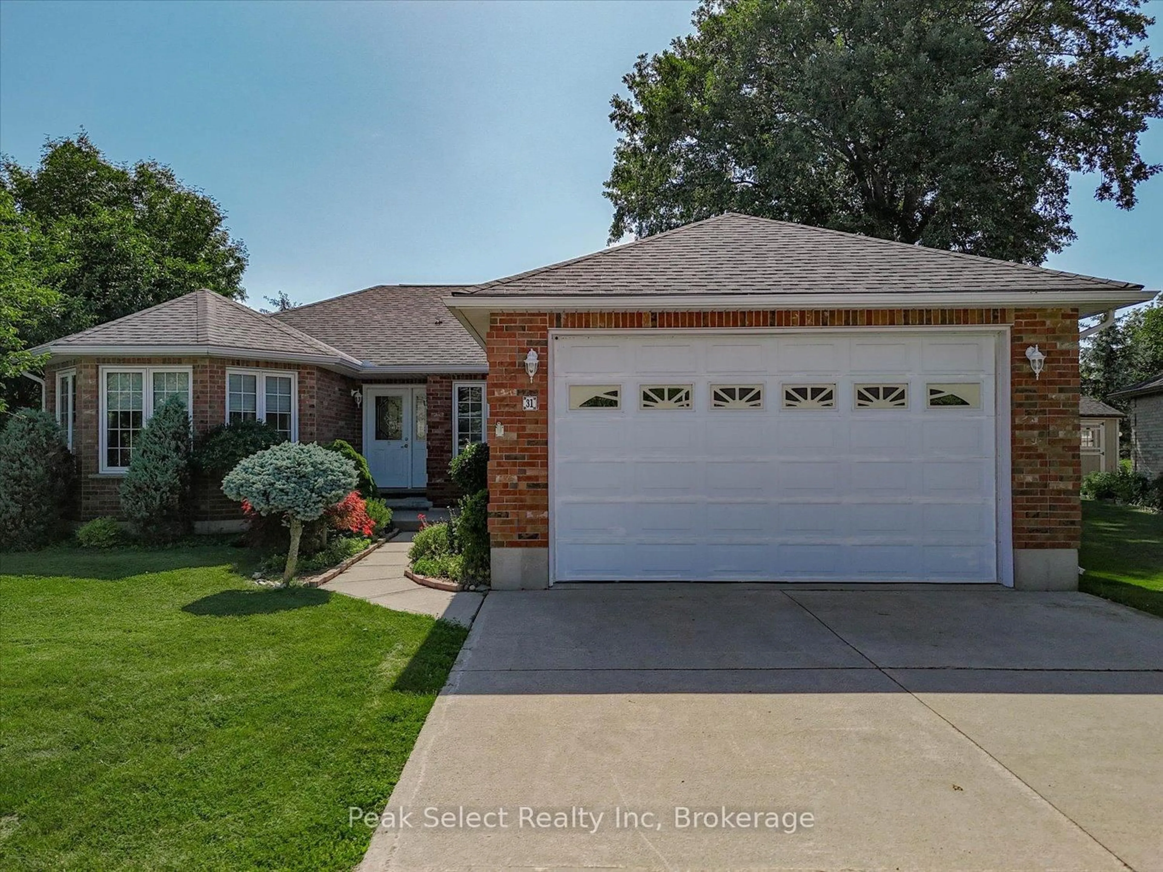 Home with brick exterior material, street for 30 Ann St #31, St. Marys Ontario N4X 1C8