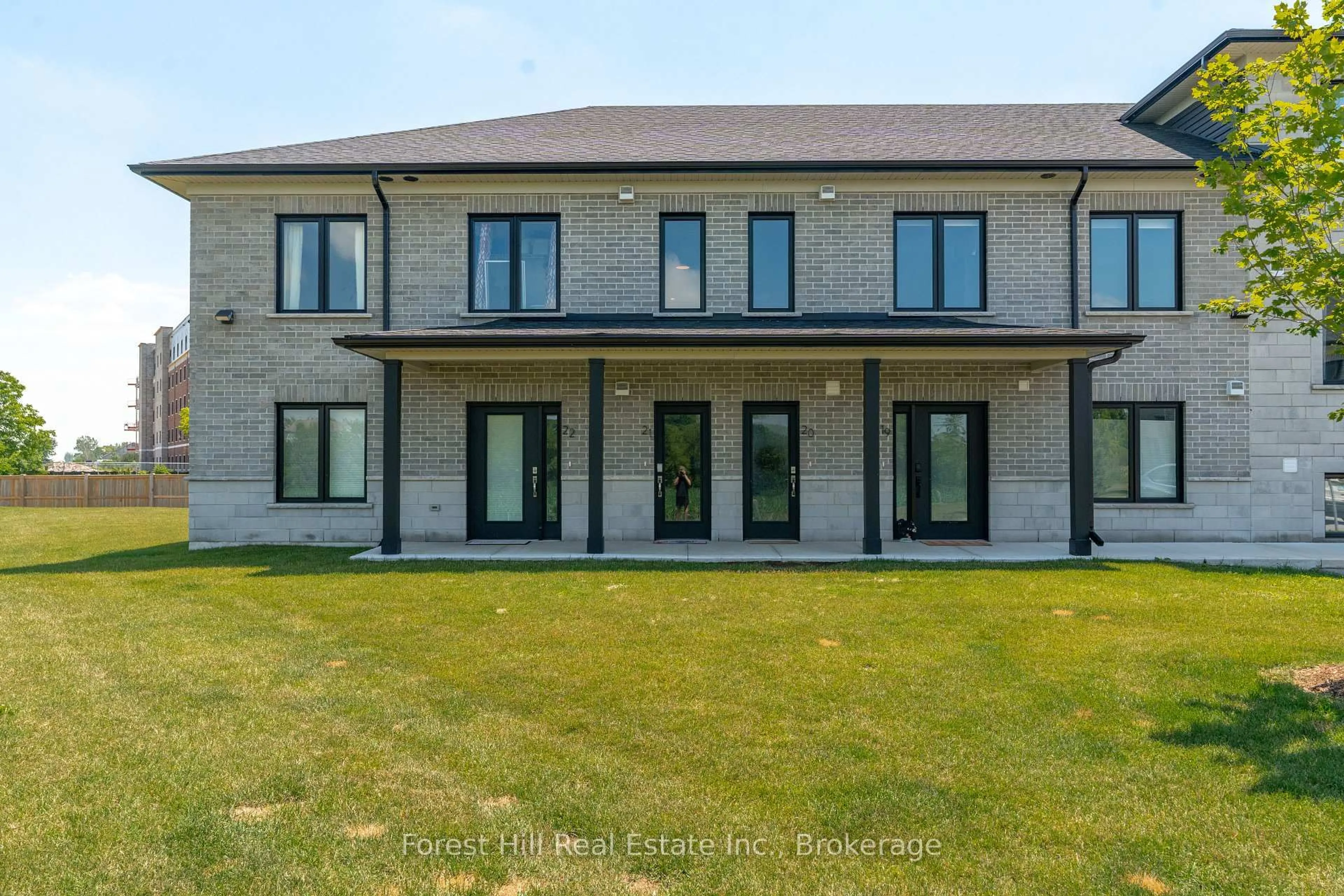 Home with brick exterior material, unknown for 3202 VIVIAN Line #21, Stratford Ontario N5A 0K6