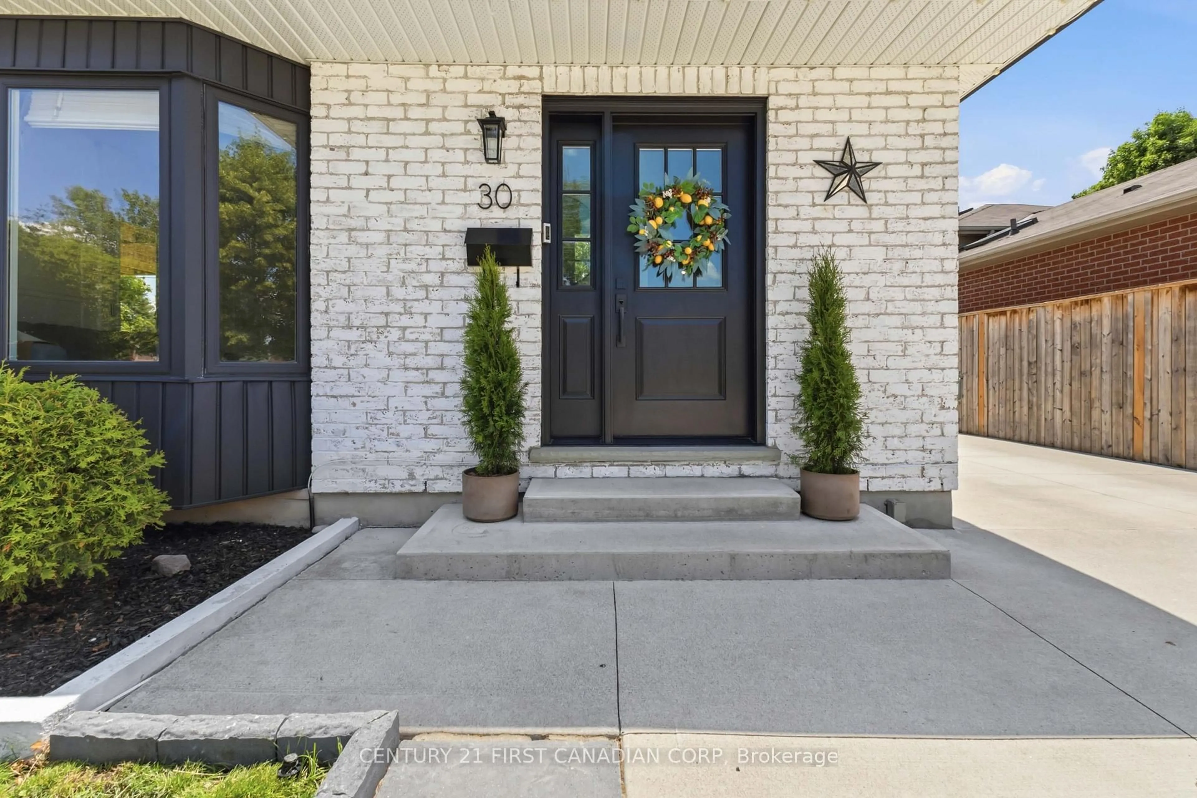 Unknown for 30 Trapper St, London East Ontario N5W 6B4