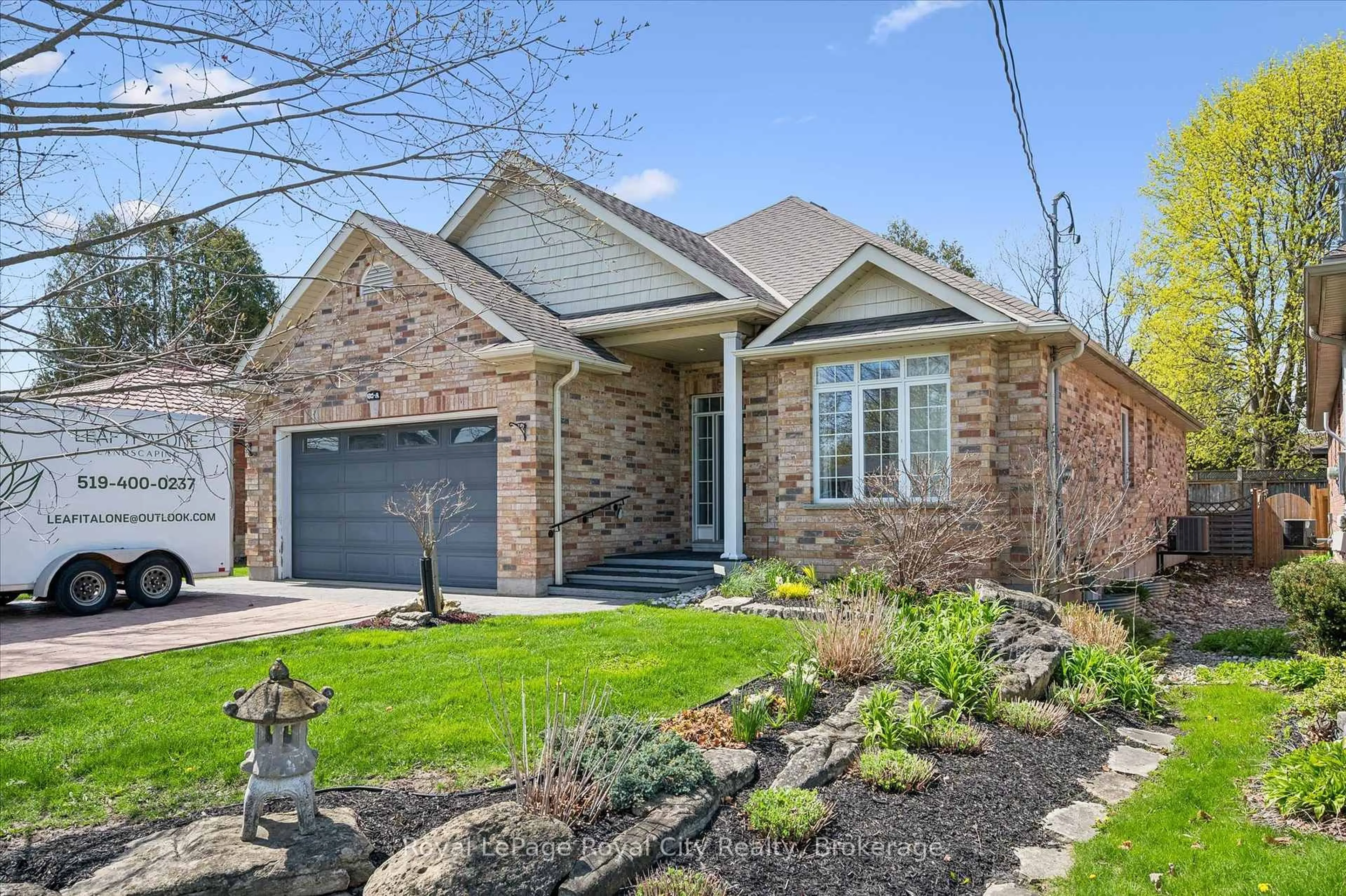 Home with brick exterior material, street for 60A Eastview Rd, Guelph Ontario N1E 1Z6