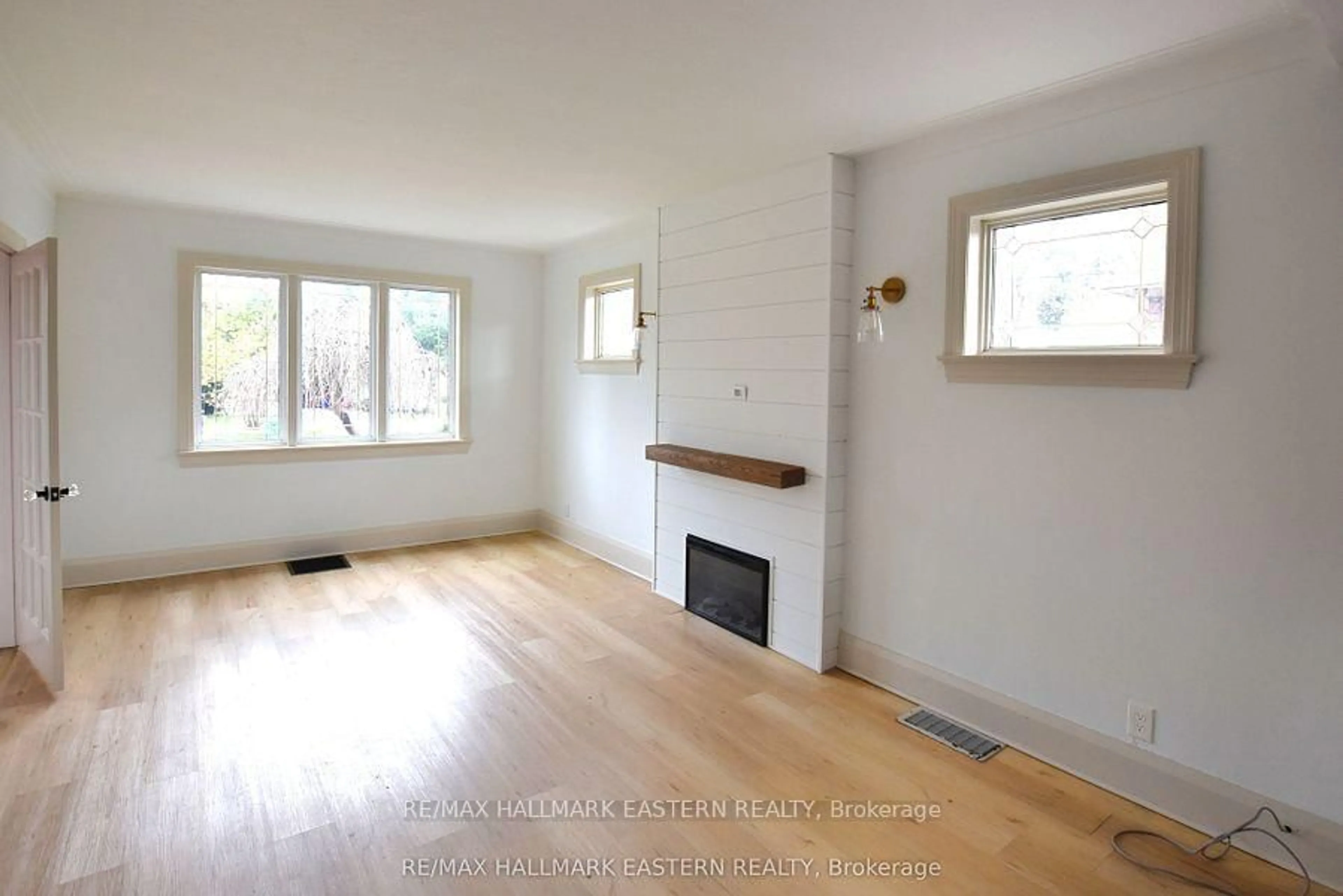 A pic of a room for 269 Aberdeen Ave, Peterborough Ontario K9H 4X2