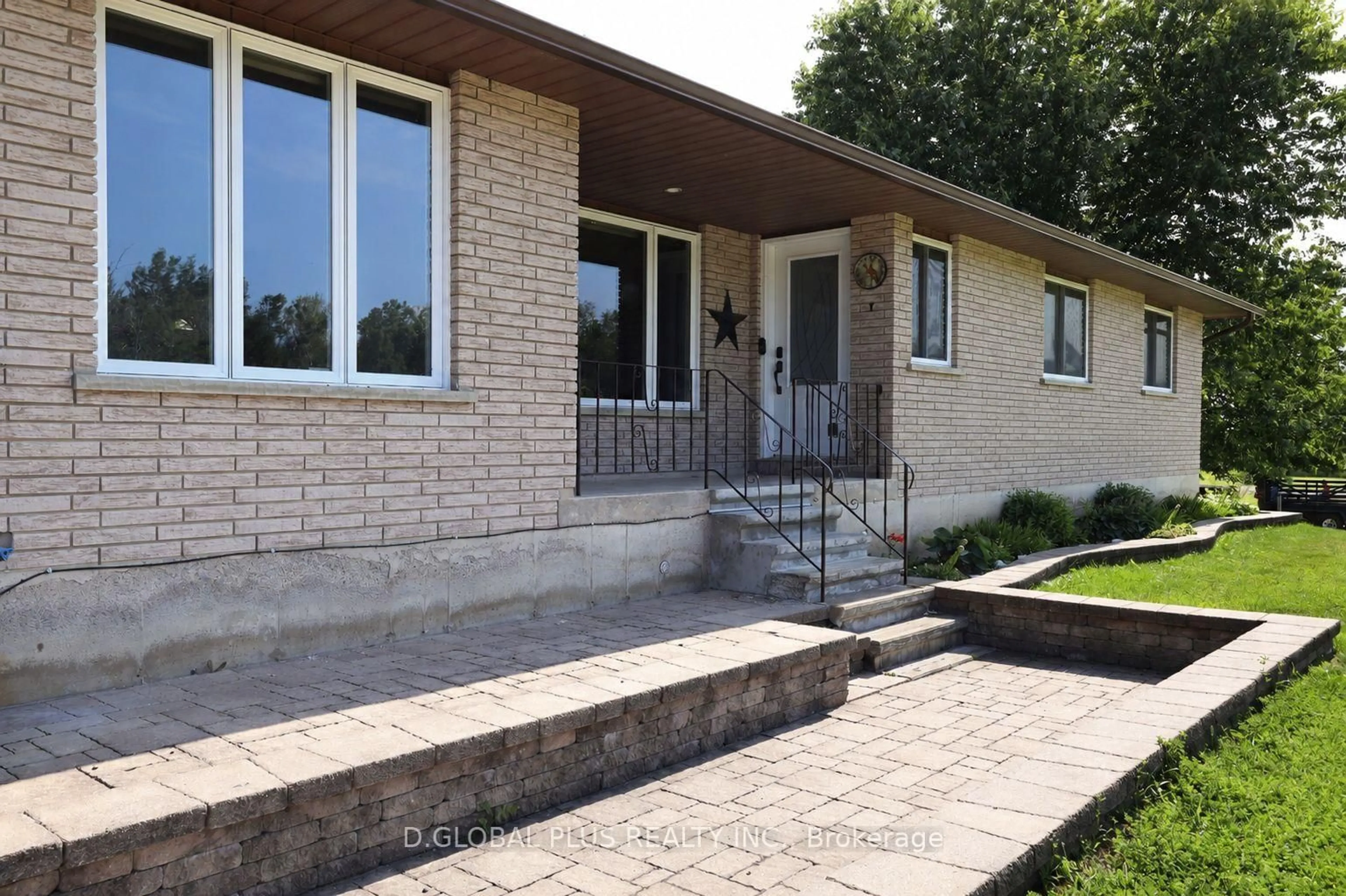 Home with brick exterior material, street for 15628 Route 43 Rte, North Stormont Ontario K0C 1K0