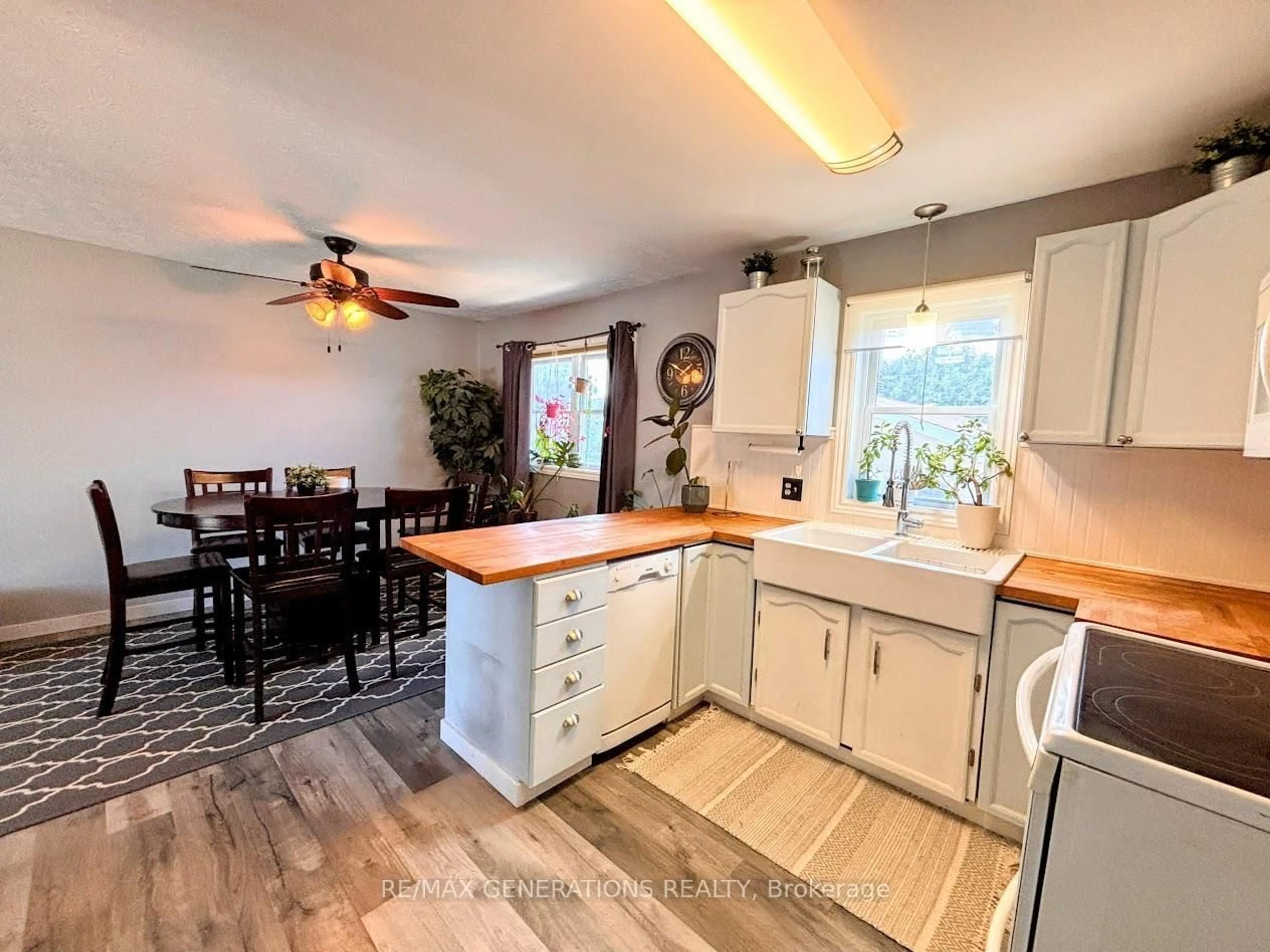 Open concept kitchen, unknown for 14 Wendego St, Manitouwadge Ontario P0T 2C0