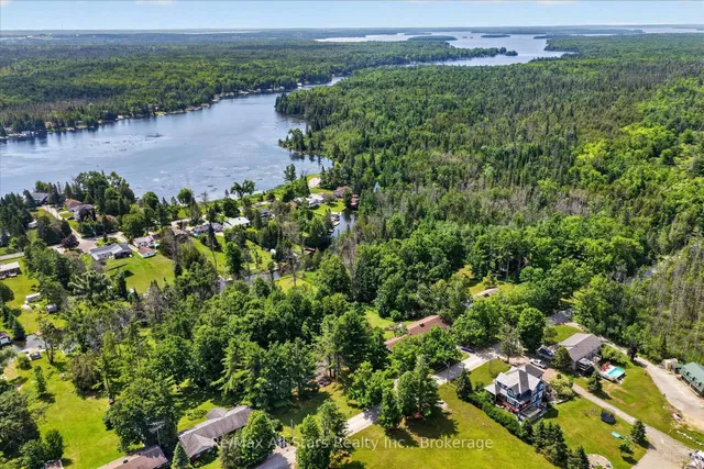 85 Grandy Rd, Kawartha Lakes 2