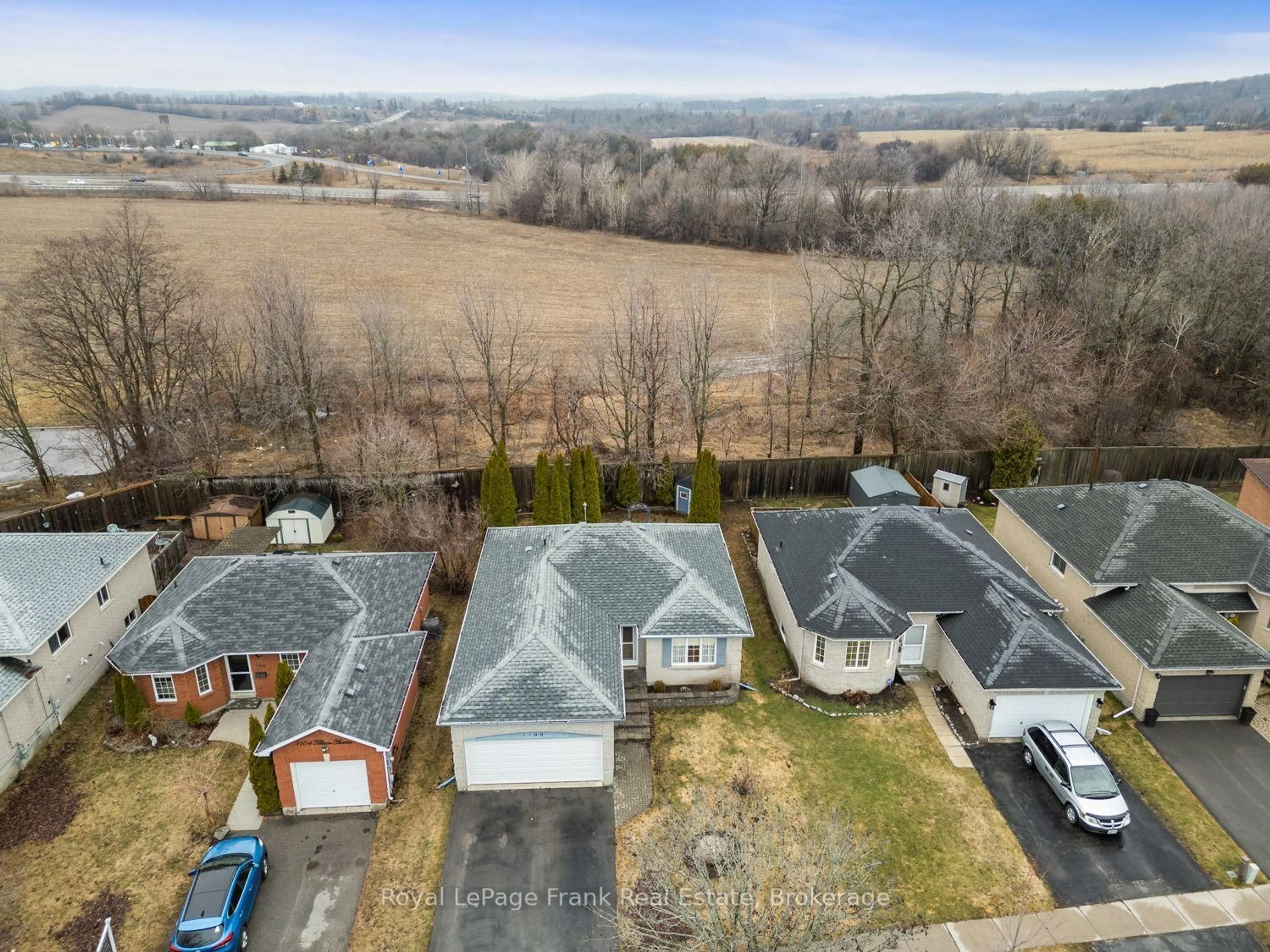 A pic from outside/outdoor area/front of a property/back of a property/a pic from drone, water/lake/river/ocean view for 1100 Tillison Ave, Cobourg Ontario K9A 5N4