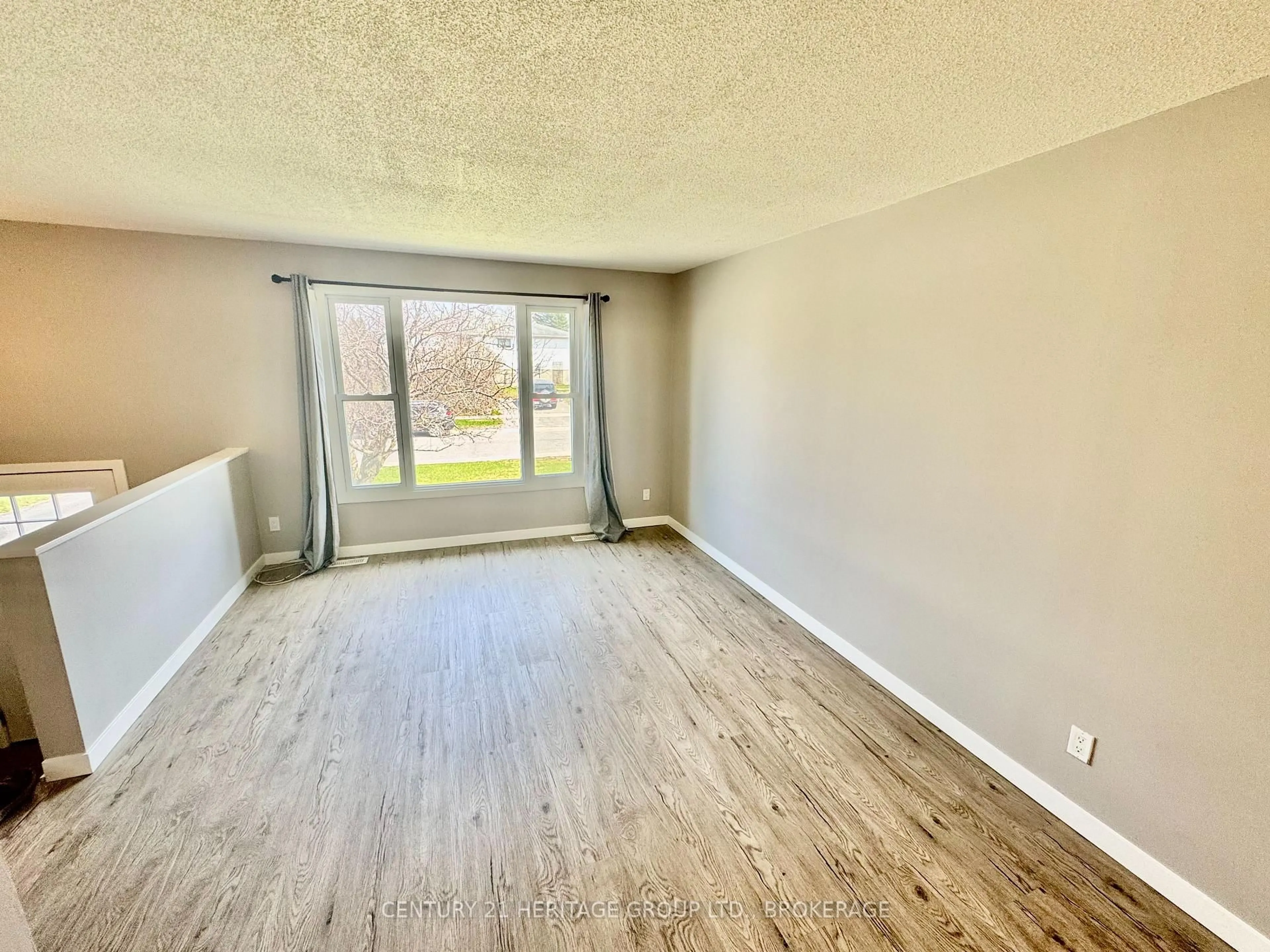 A pic of a room for 356 Owens Cres, Kingston Ontario K7M 8H8